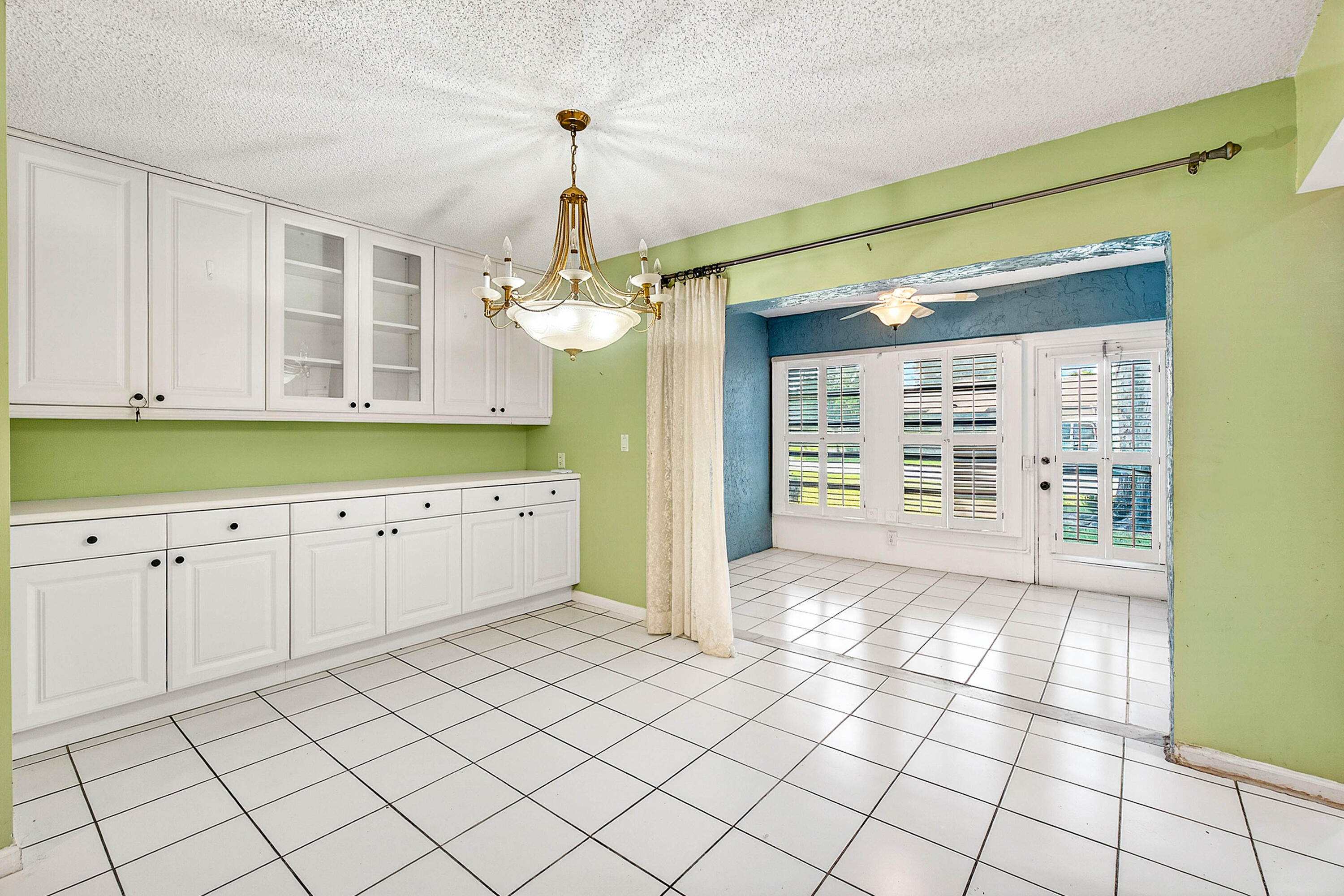 4717 Robinwood Terrace A