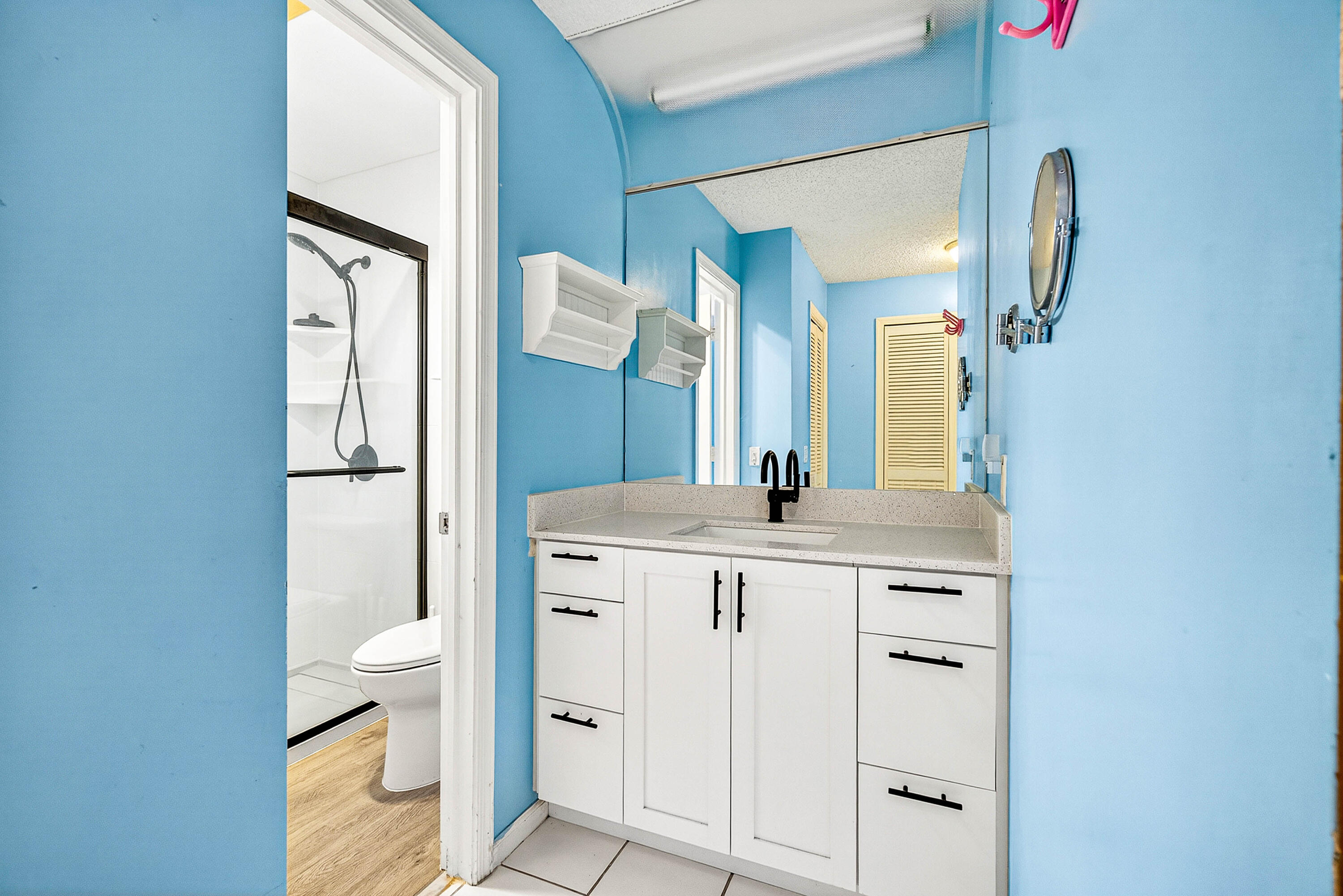 4717 Robinwood Terrace A