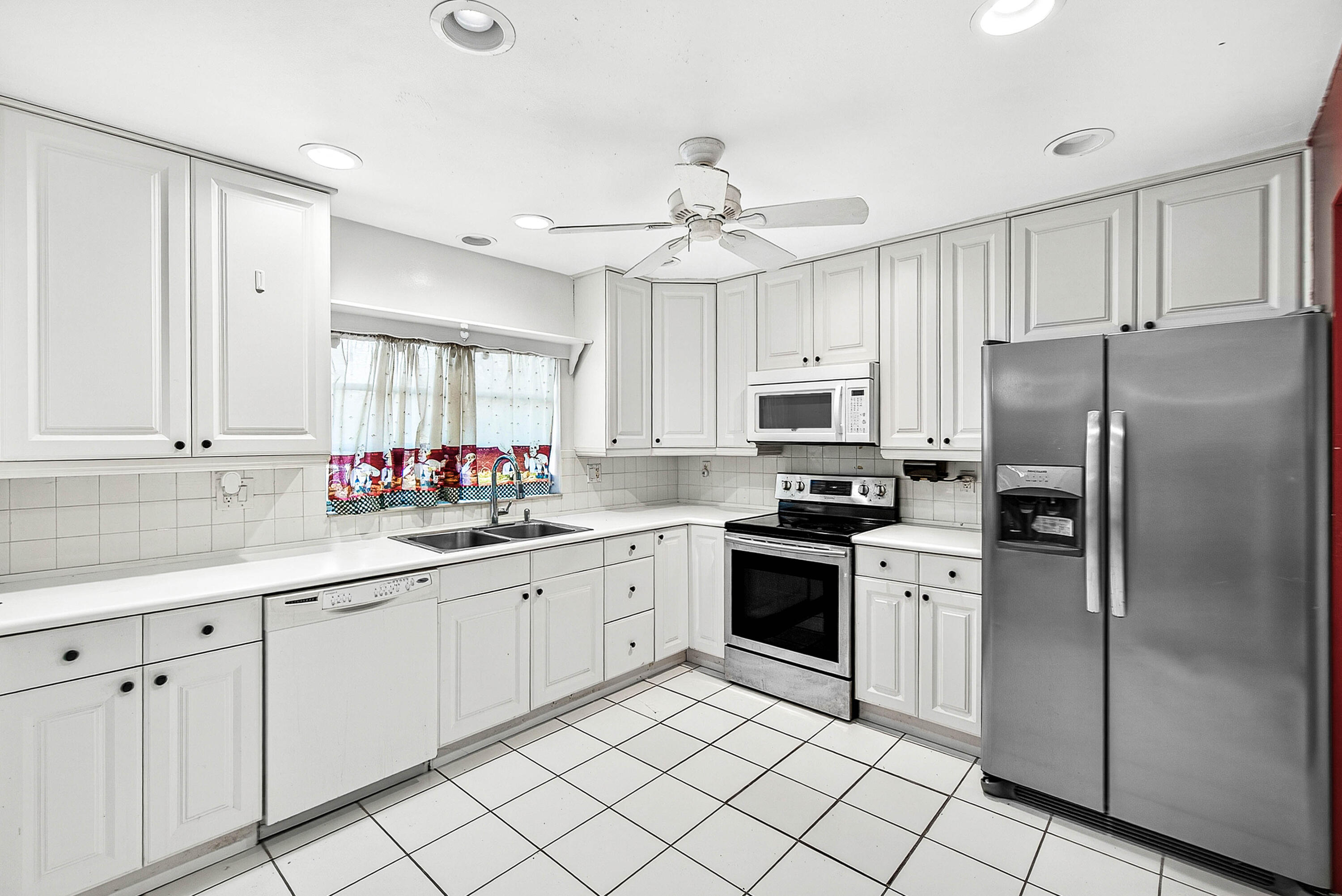 4717 Robinwood Terrace A