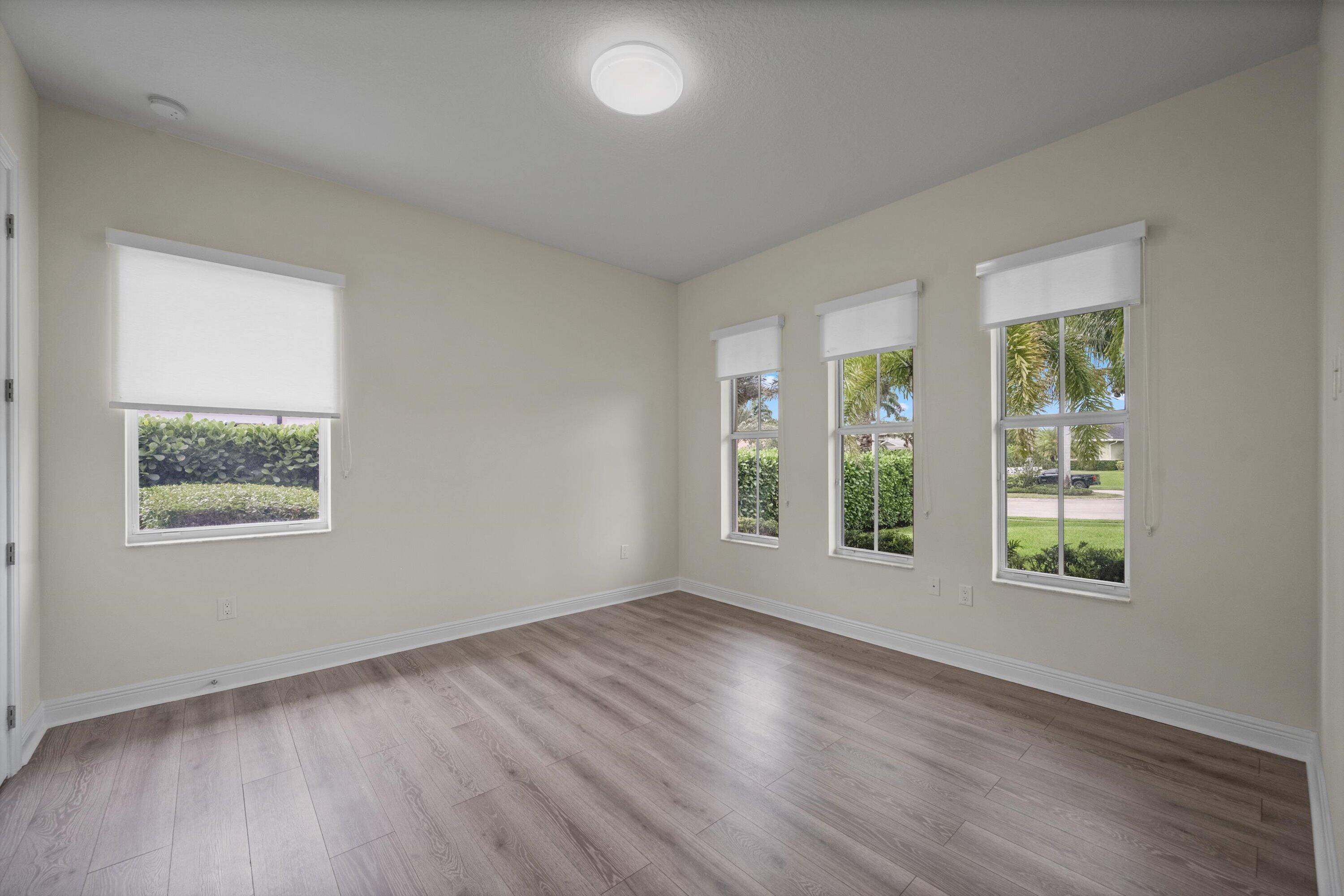7336 Sisken Terrace