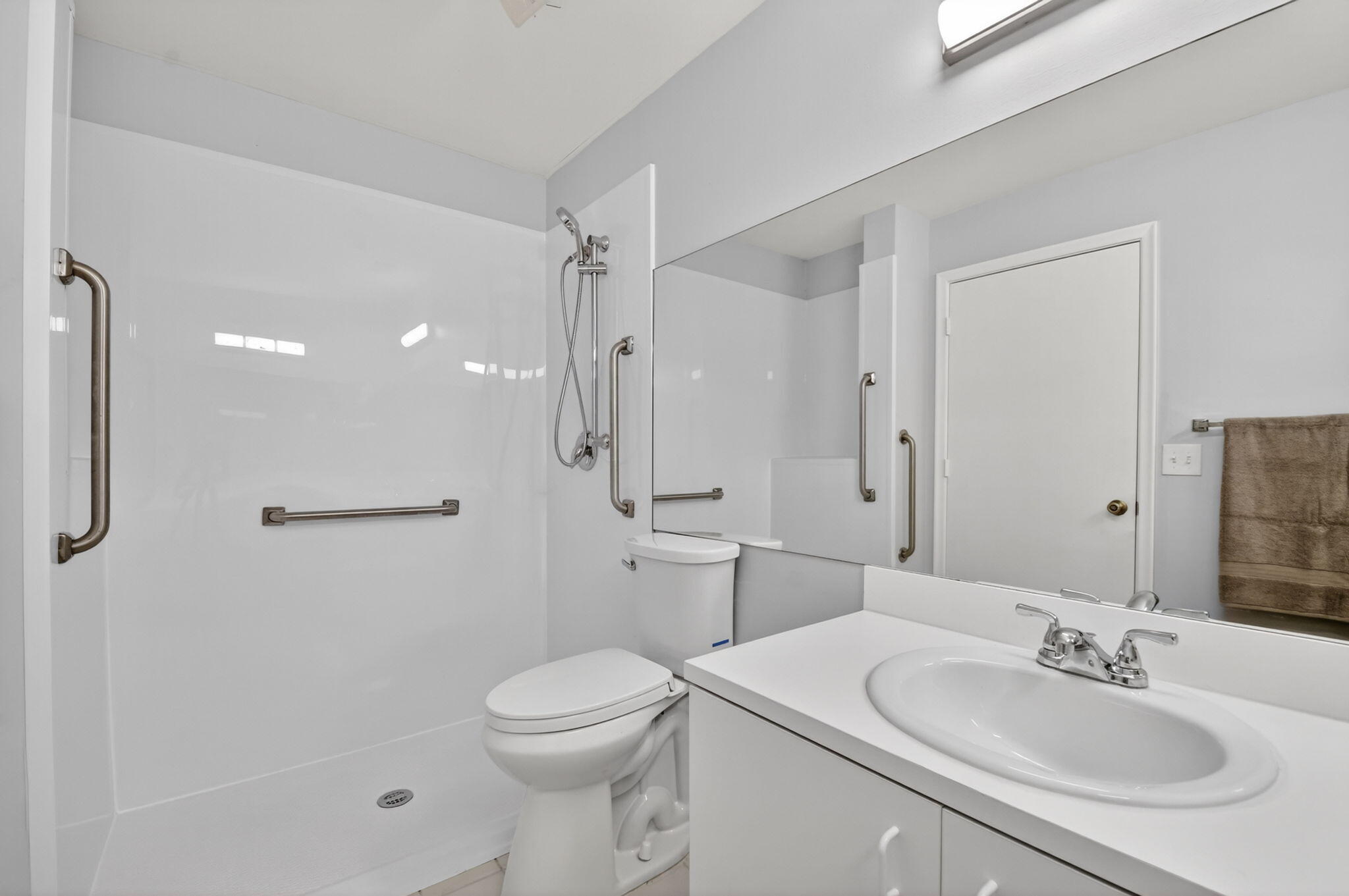 1604 Timberlane Circle