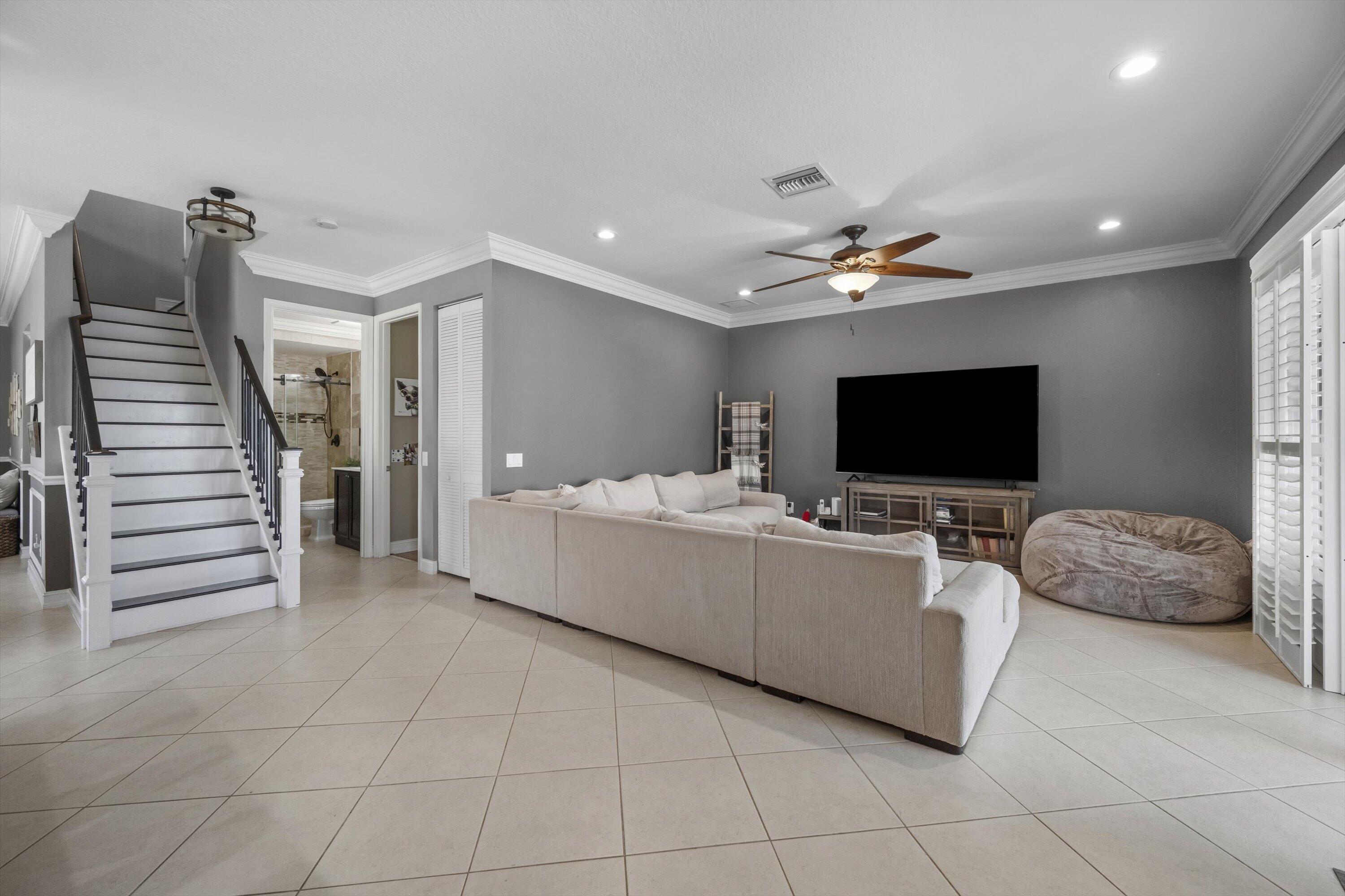 11577 Ponywalk Trail