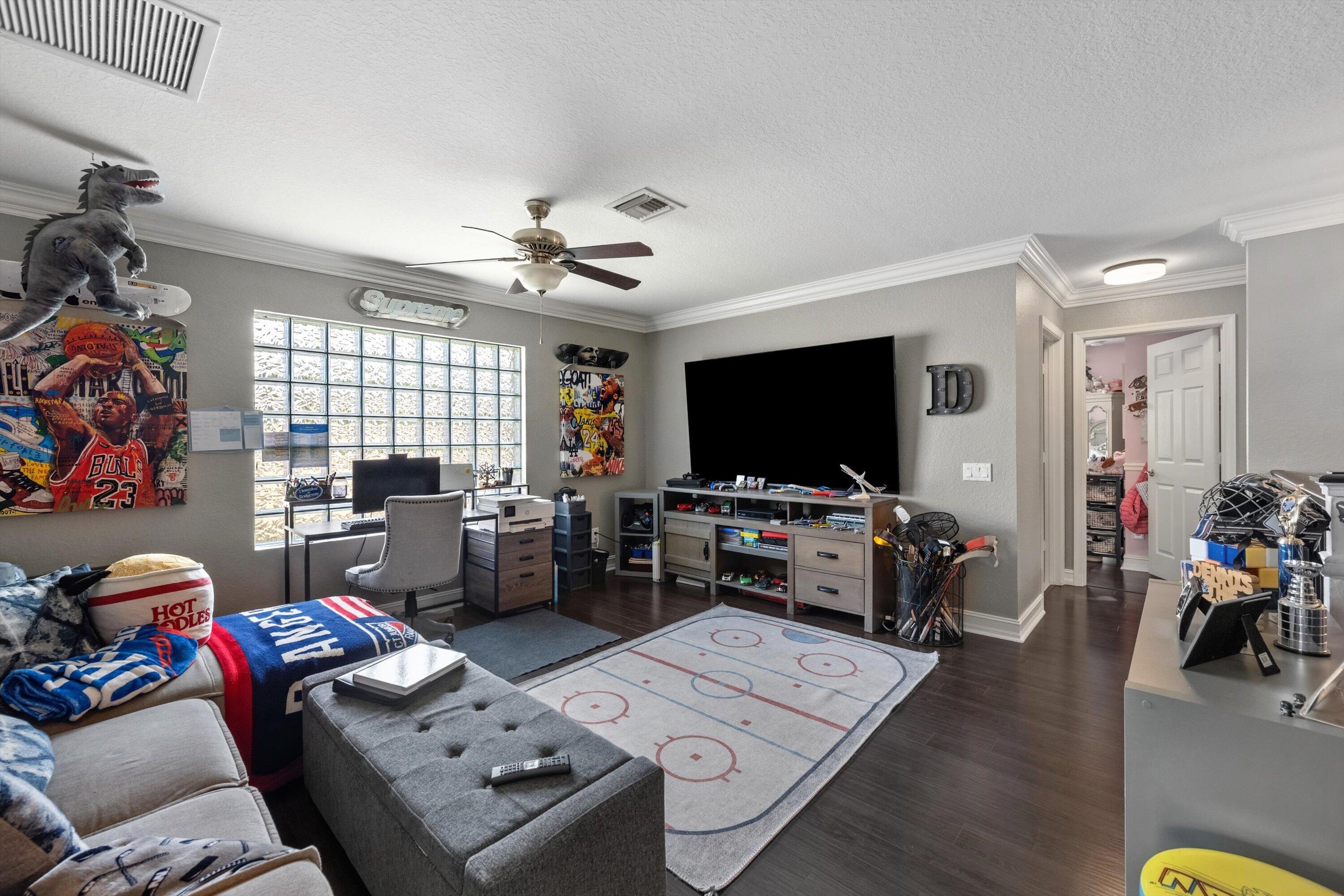 11577 Ponywalk Trail