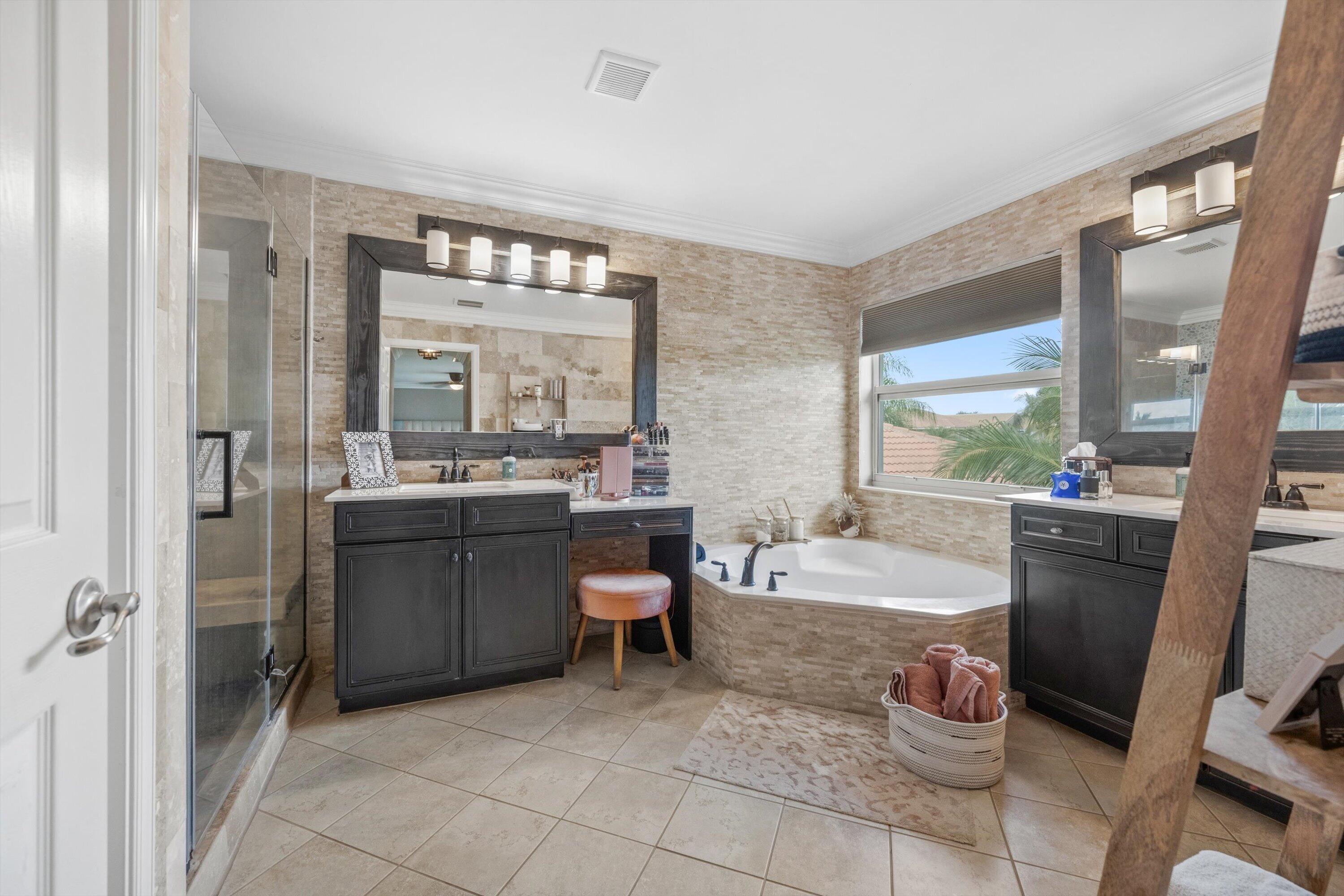 11577 Ponywalk Trail