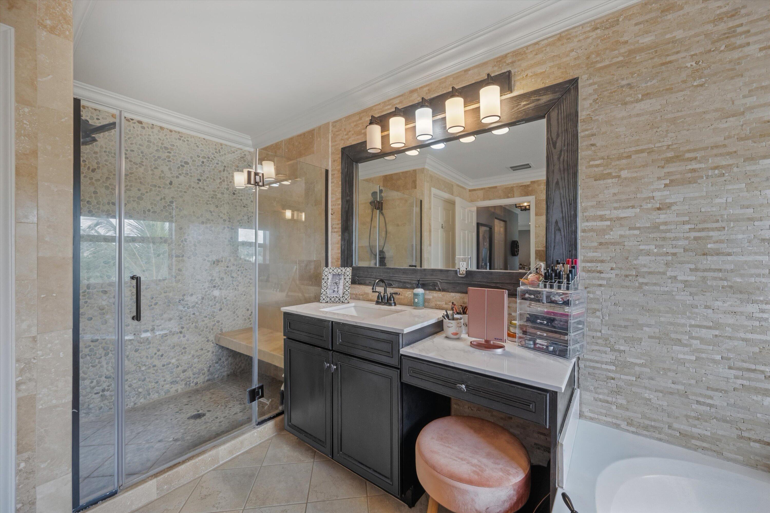 11577 Ponywalk Trail