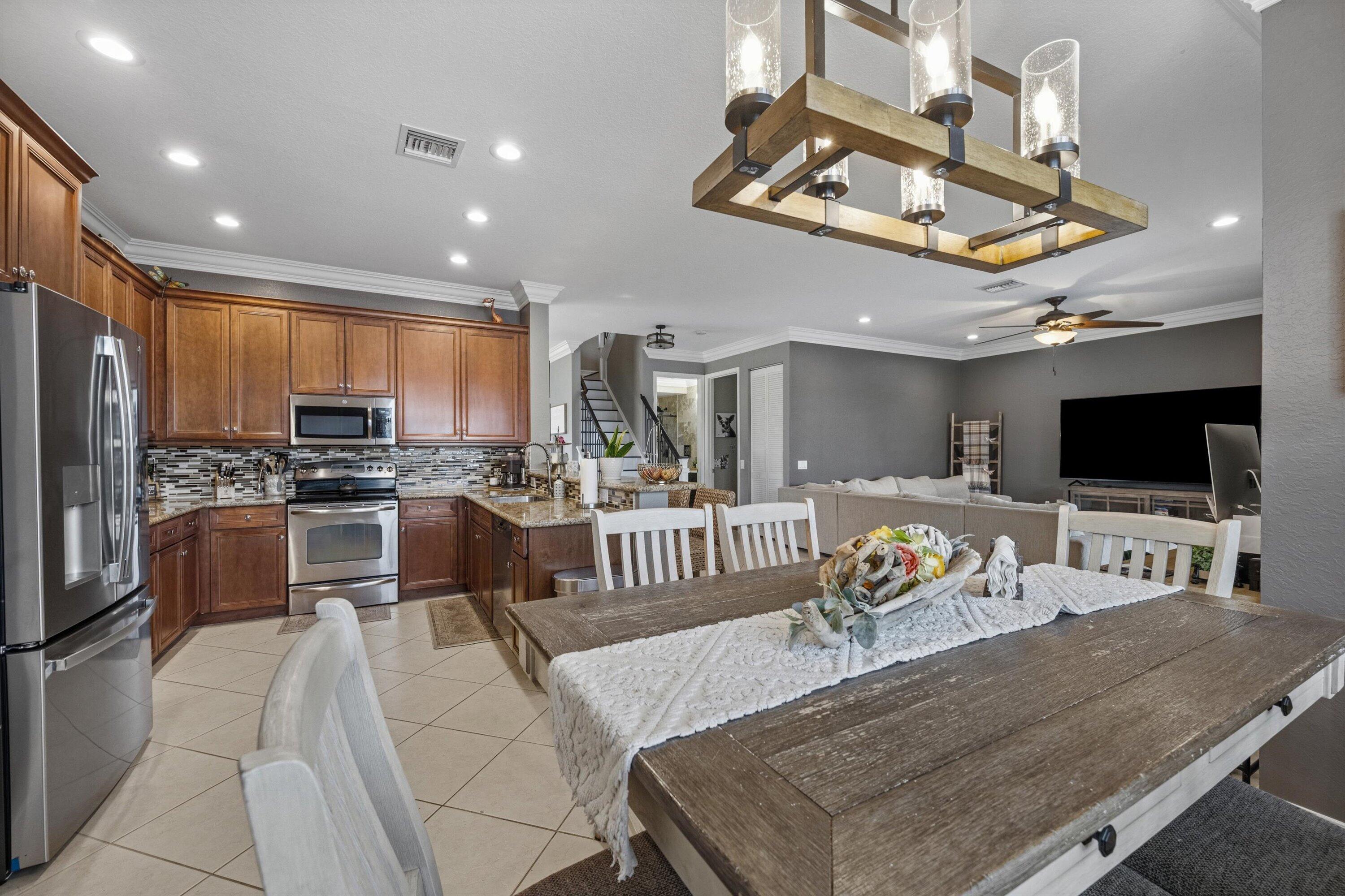 11577 Ponywalk Trail