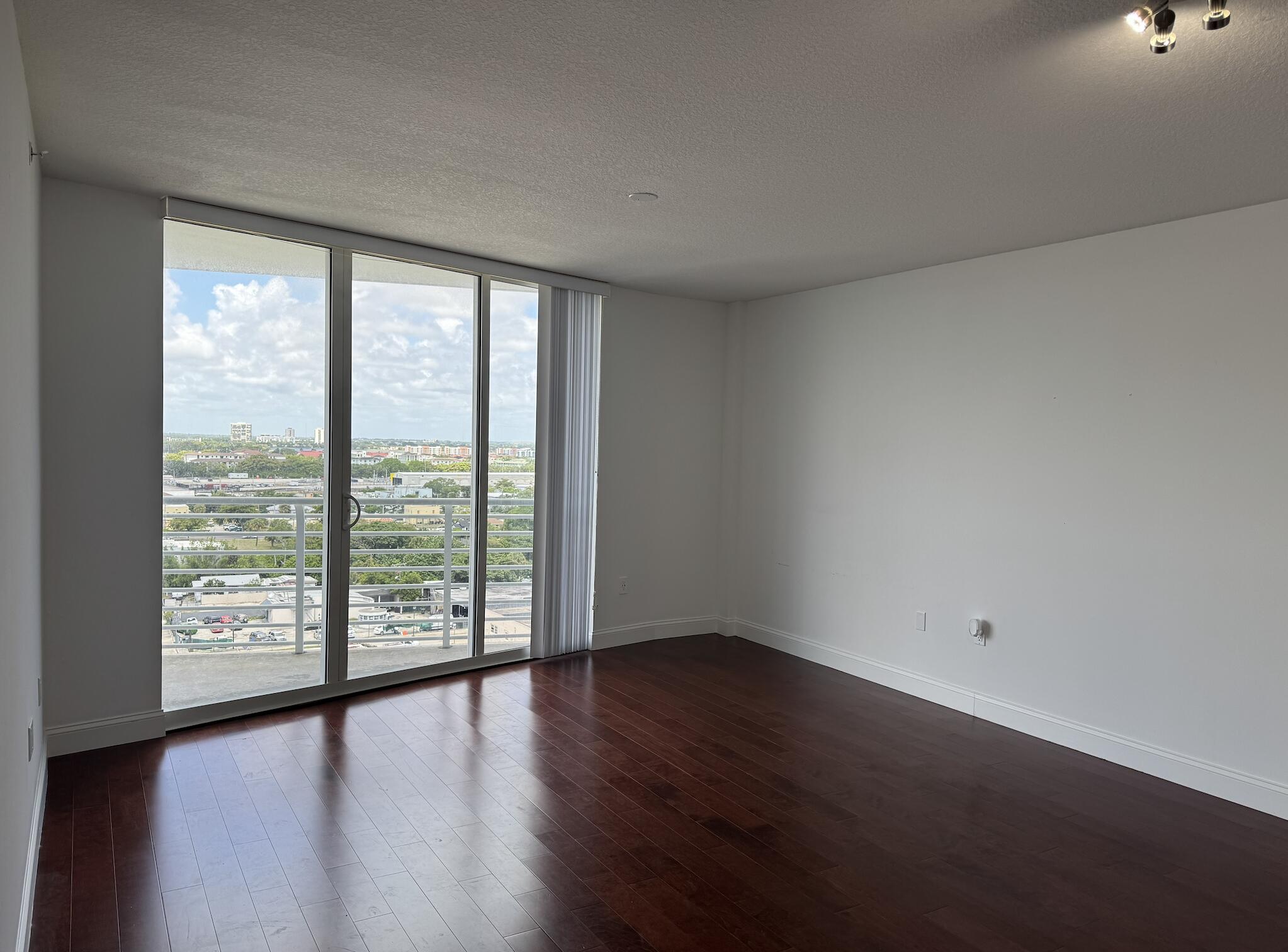 1551 N Flagler Drive 1410