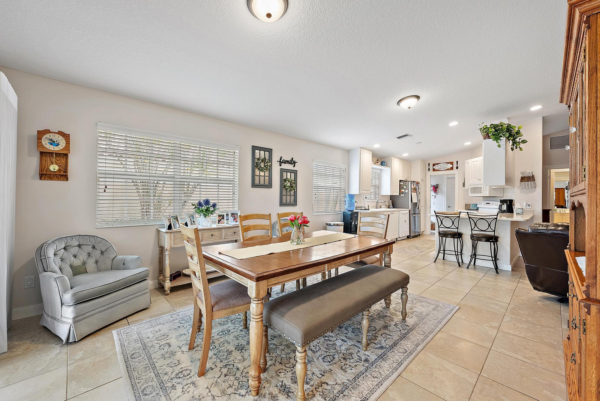 8229 Saint Johns Court