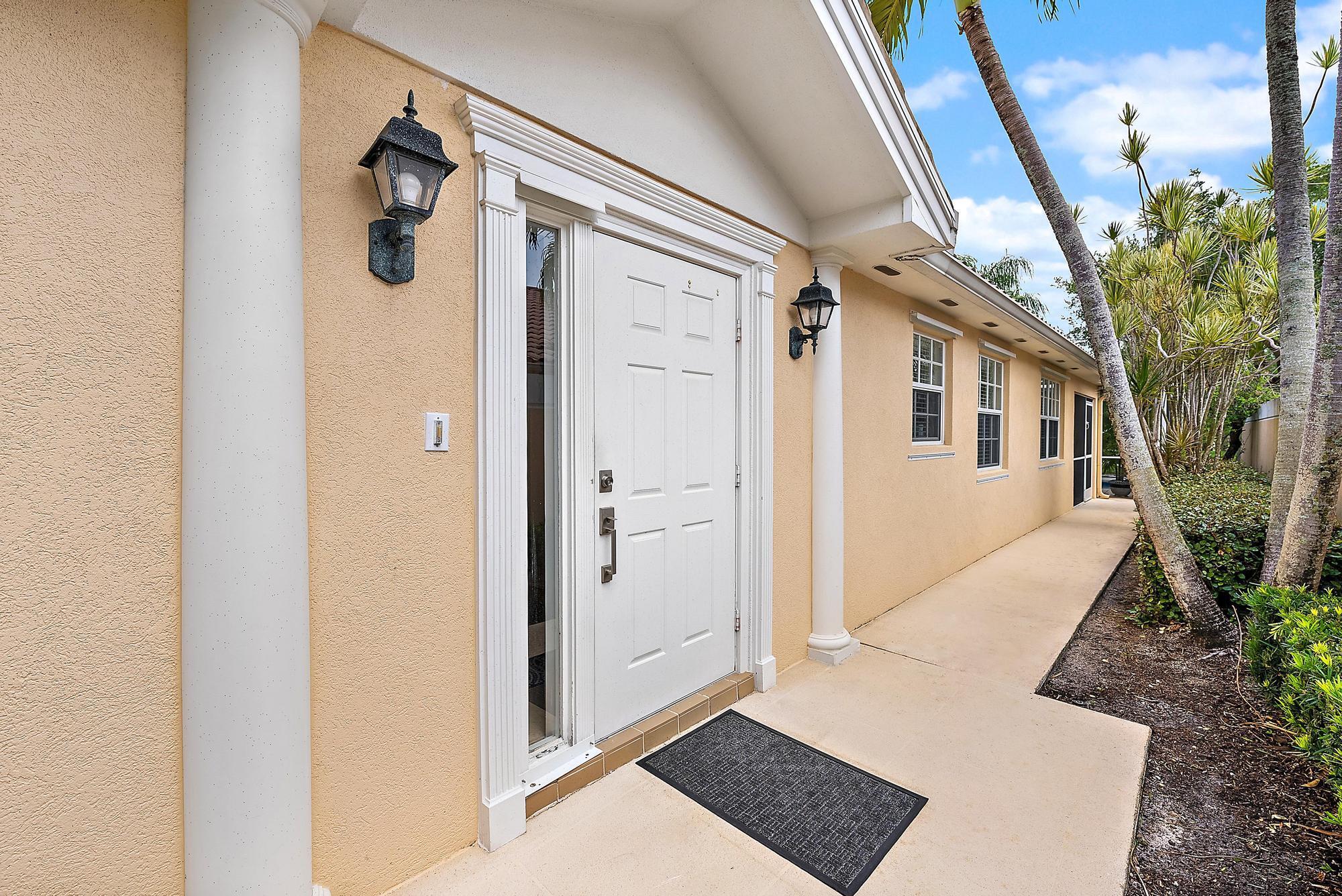 8229 Saint Johns Court