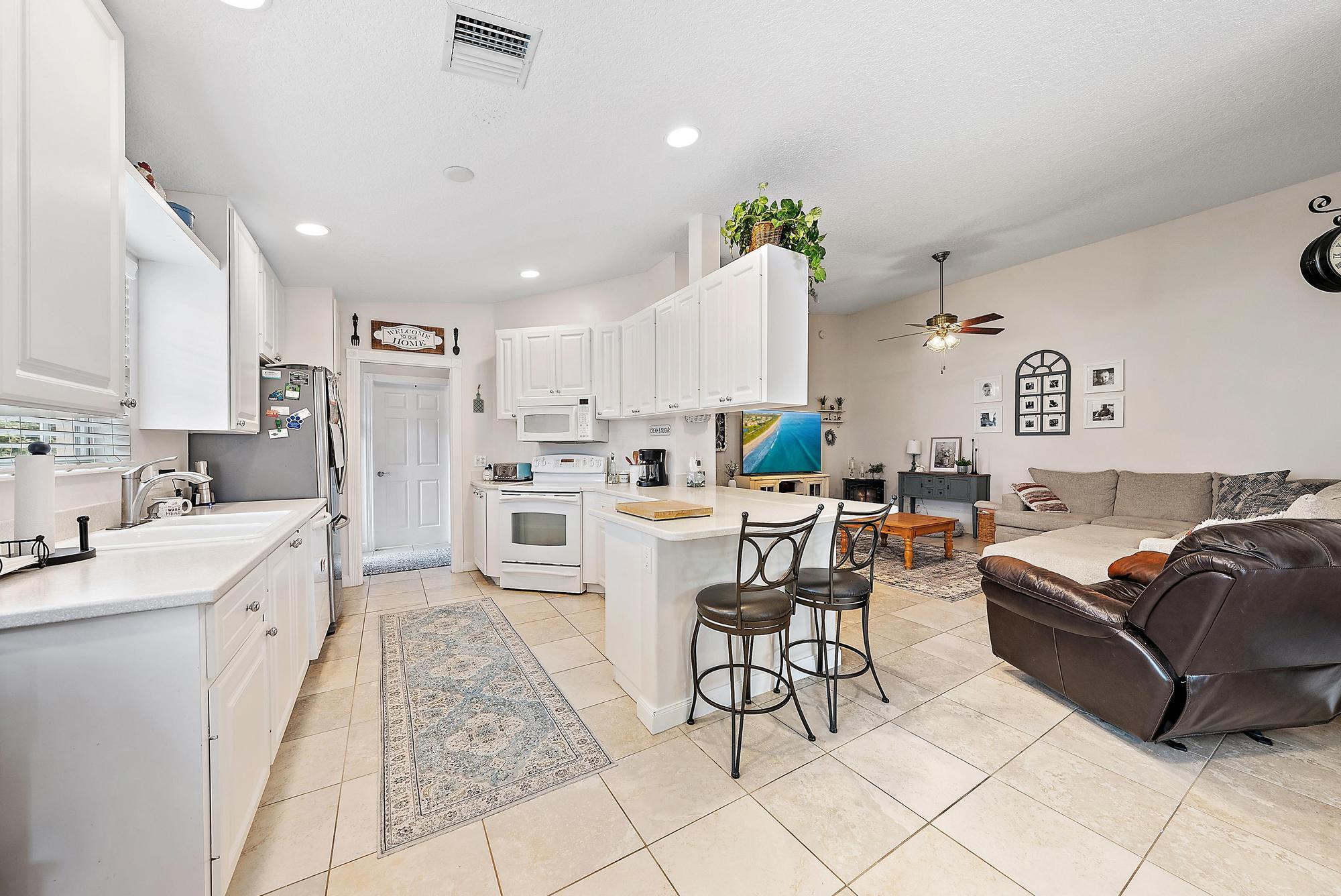 8229 Saint Johns Court