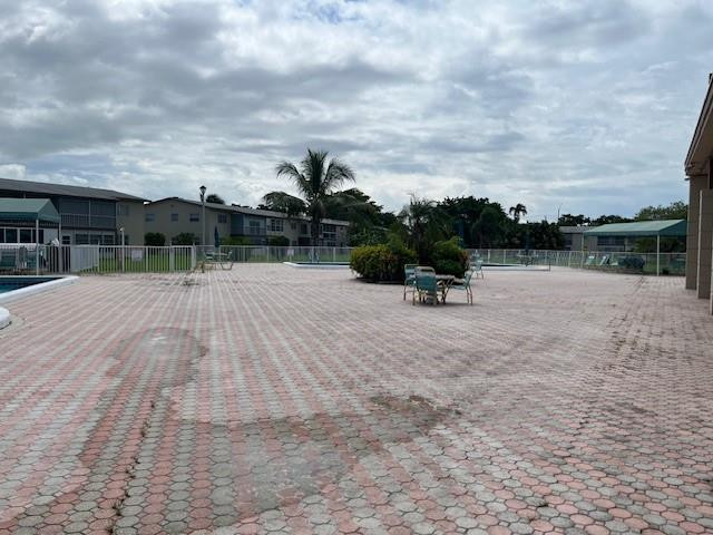 7300 NW 5th Place 105
