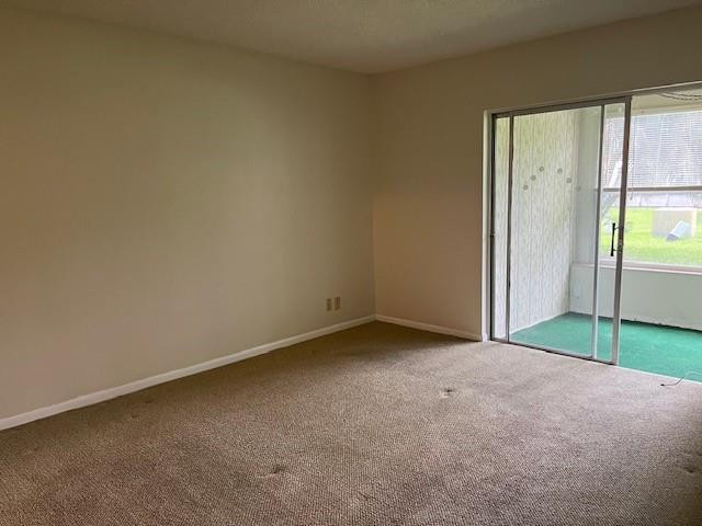 7300 NW 5th Place 105
