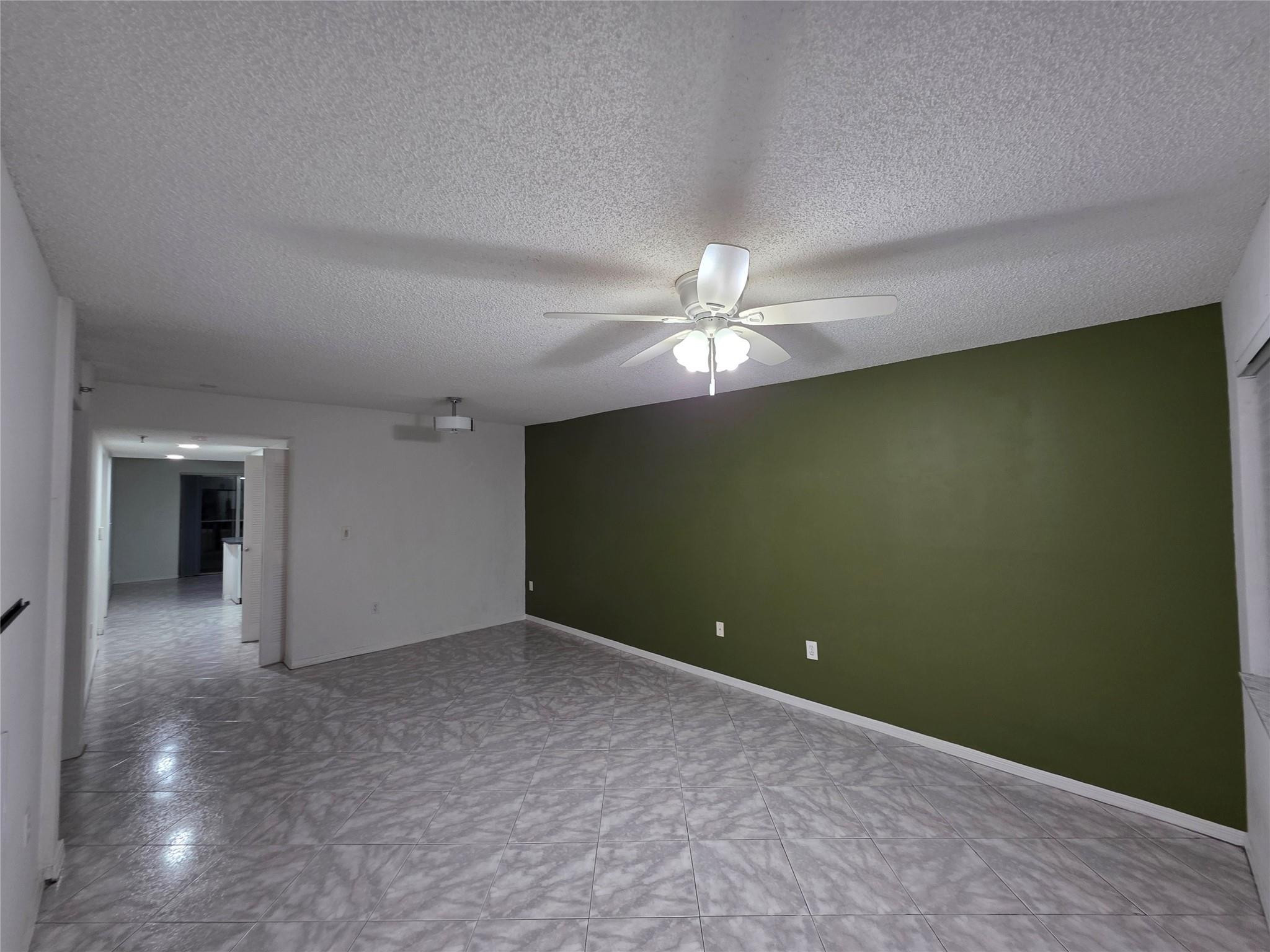 9470 Tangerine Place 208