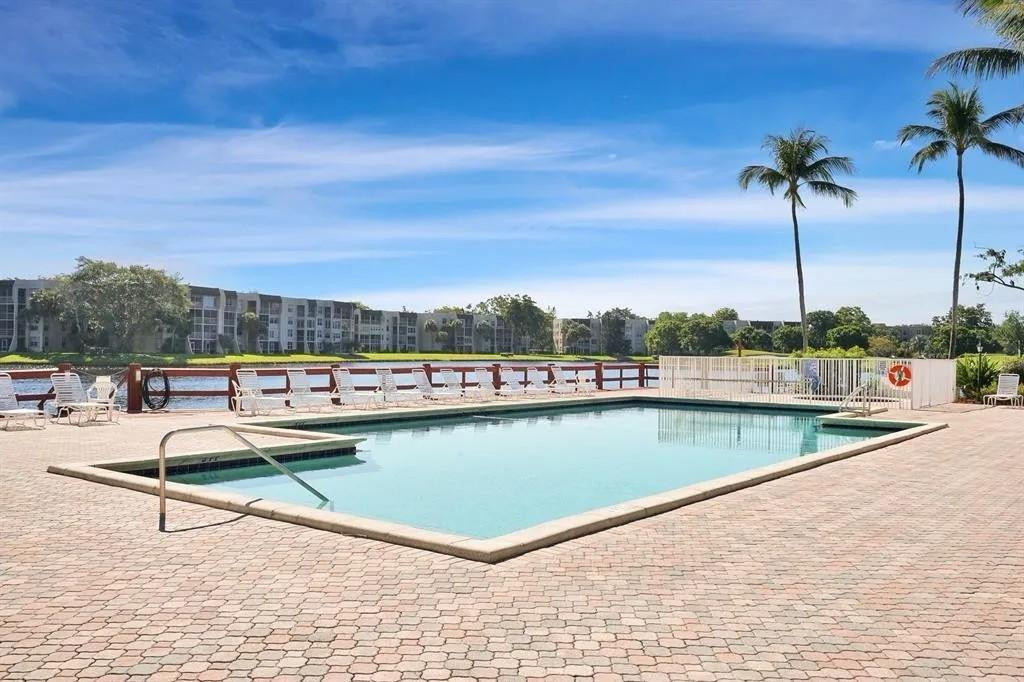 9470 Tangerine Place 208