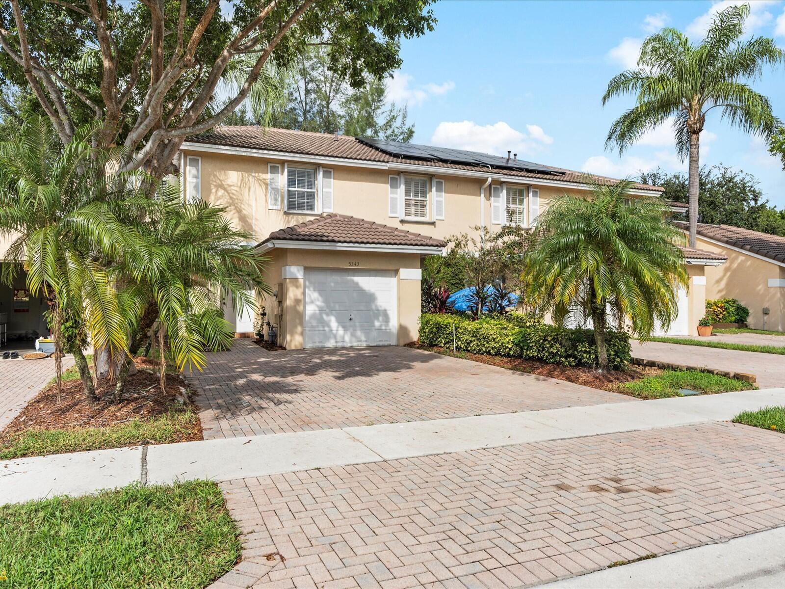 5343 NW 90th Avenue NW