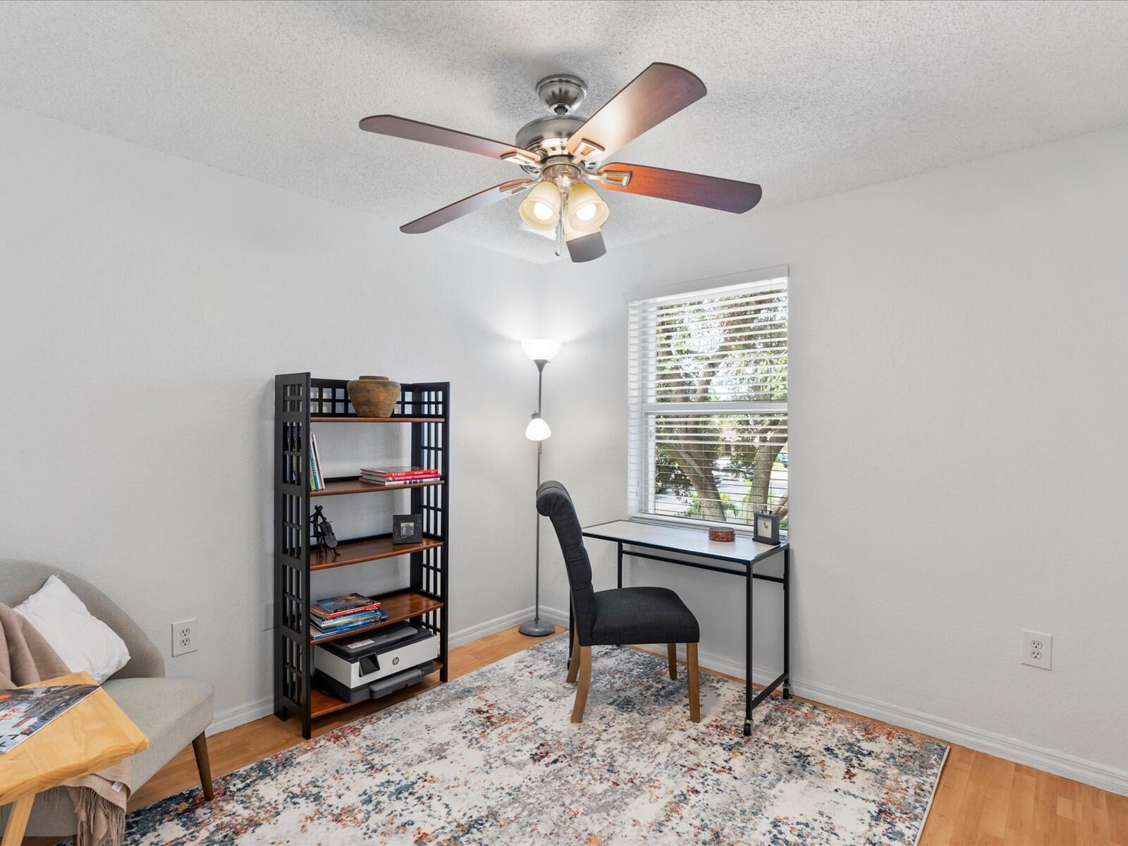 5343 NW 90th Avenue NW