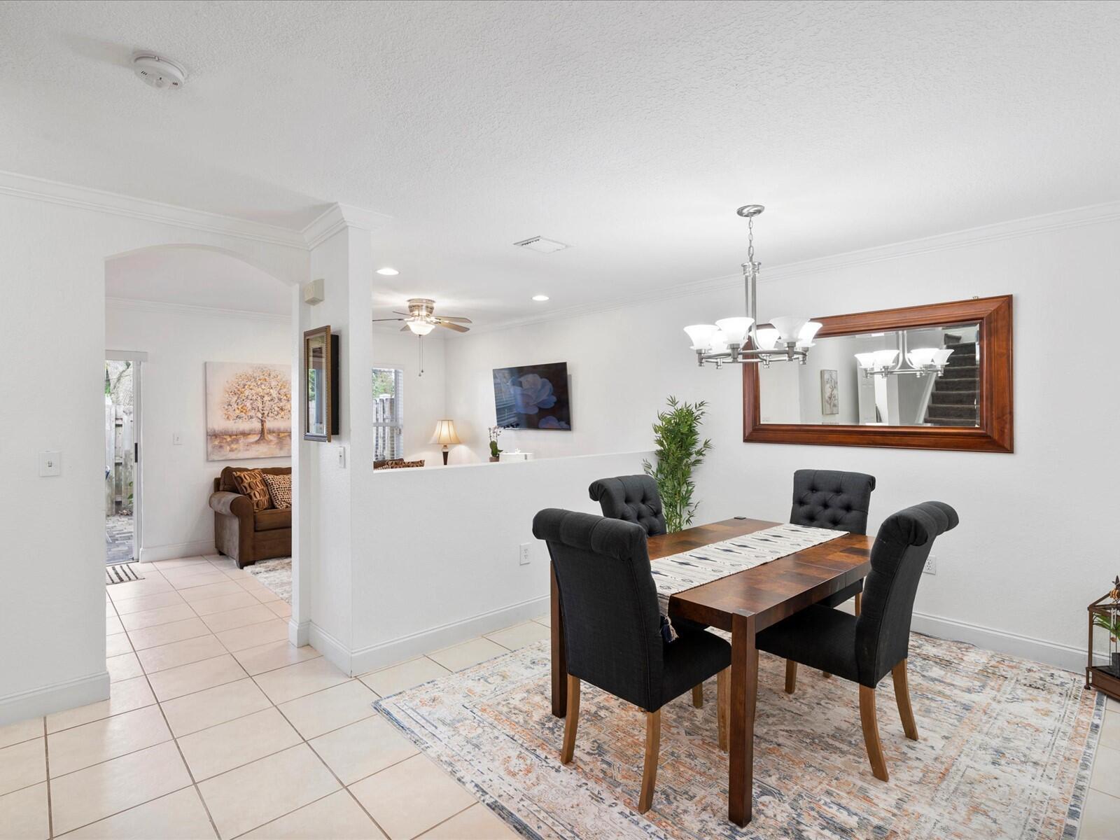 5343 NW 90th Avenue NW