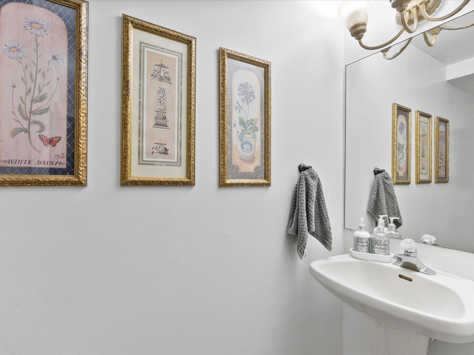 5343 NW 90th Avenue NW