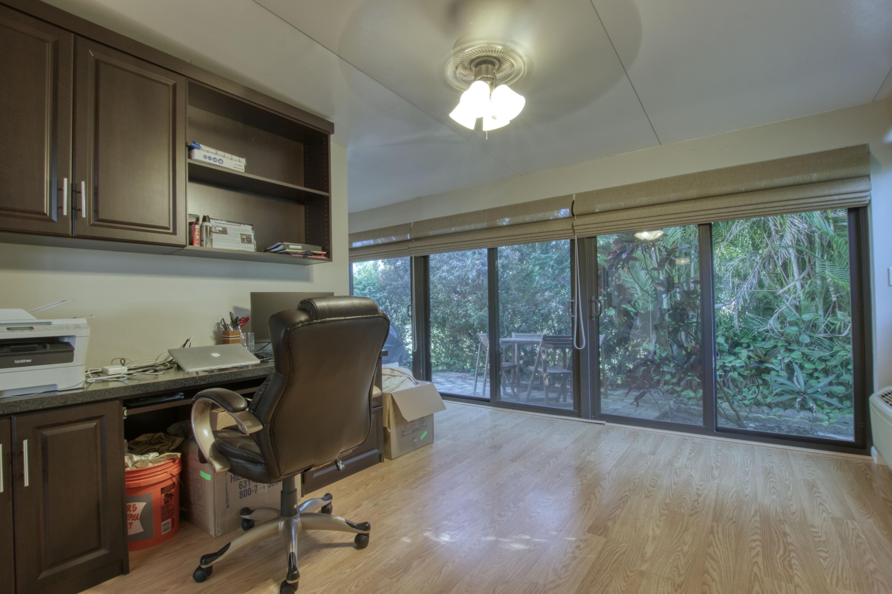 4314 Fountains Drive 4314