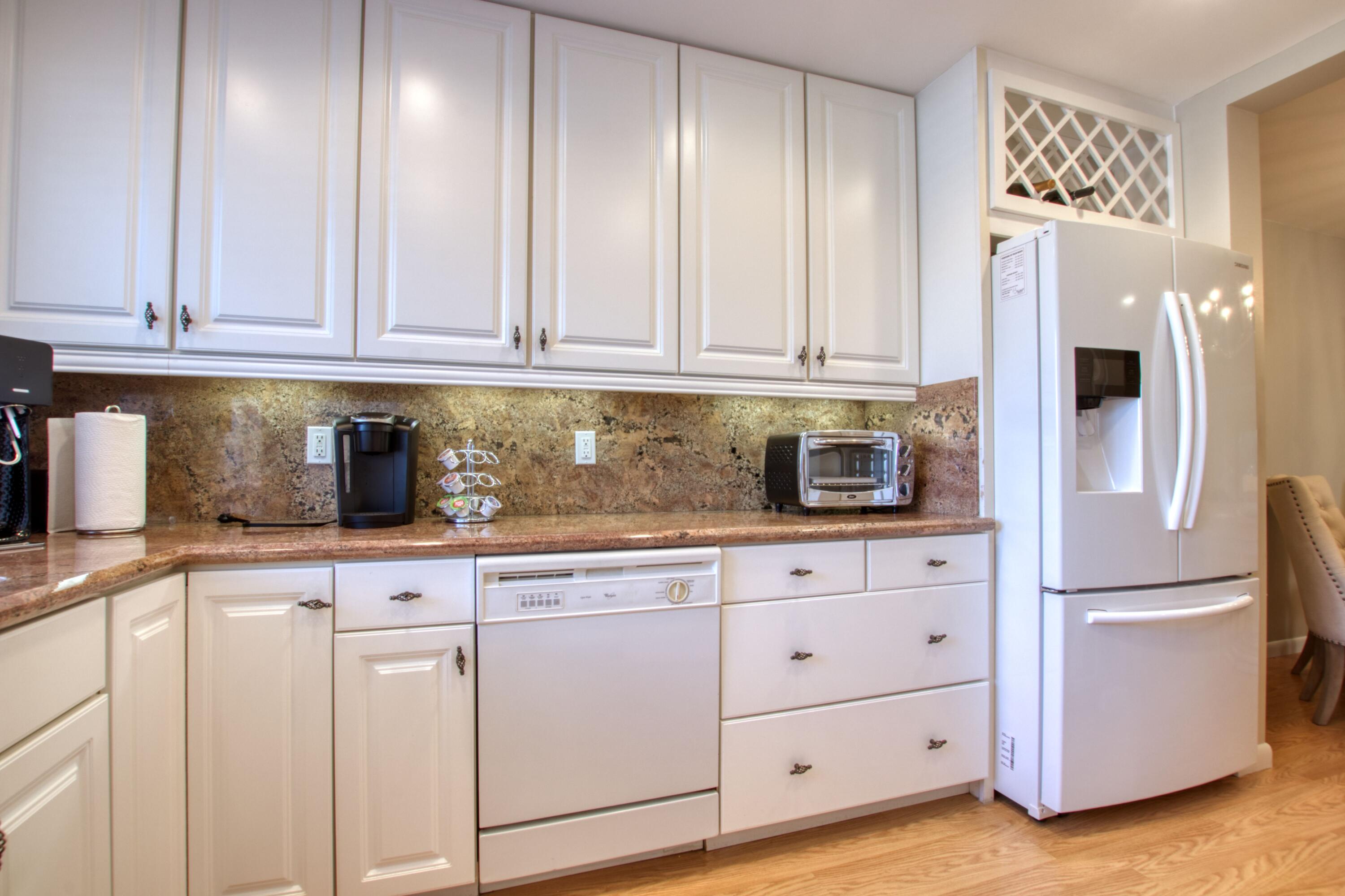 4314 Fountains Drive 4314