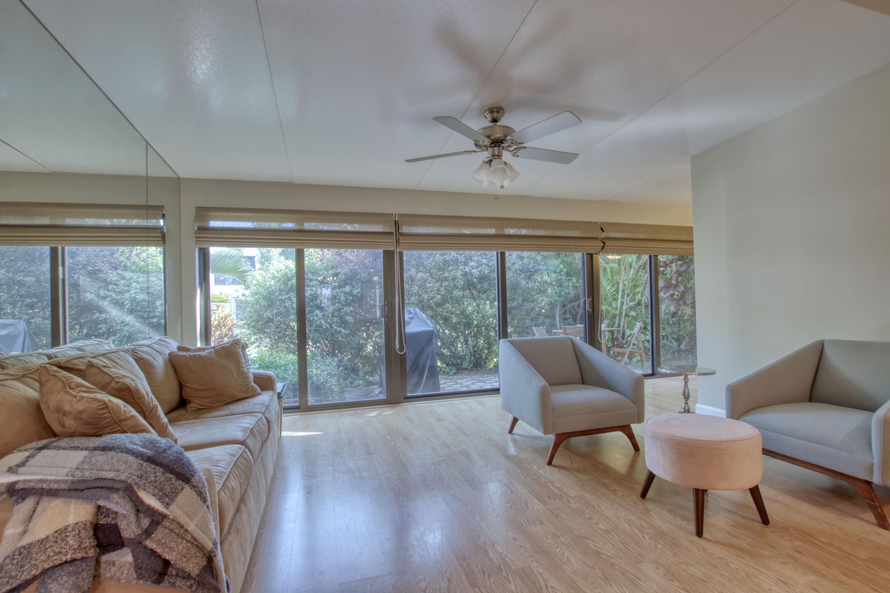 4314 Fountains Drive 4314