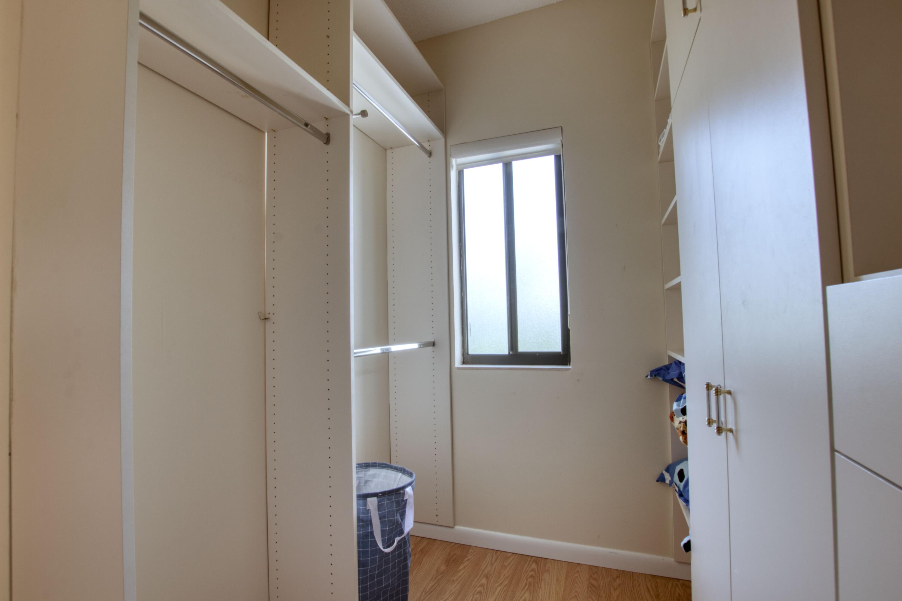 4314 Fountains Drive 4314