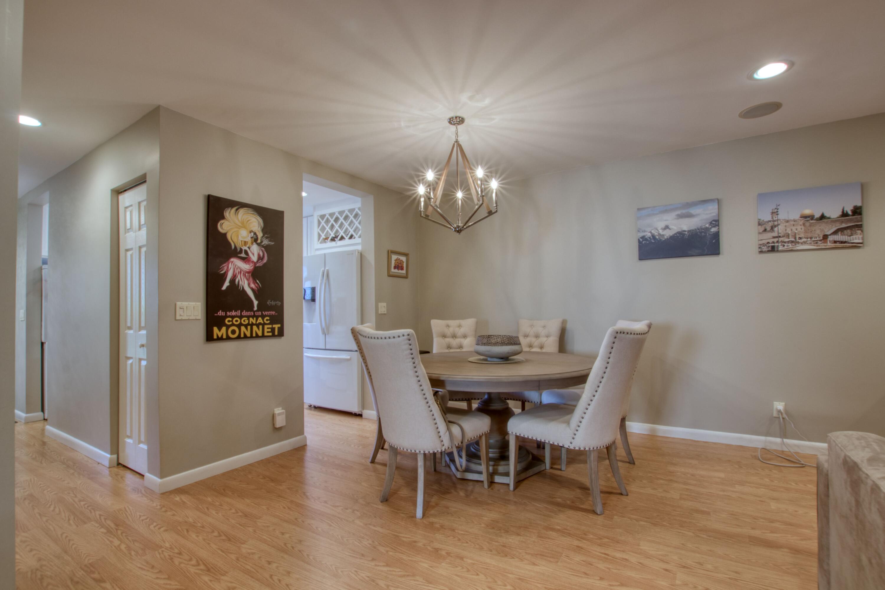 4314 Fountains Drive 4314