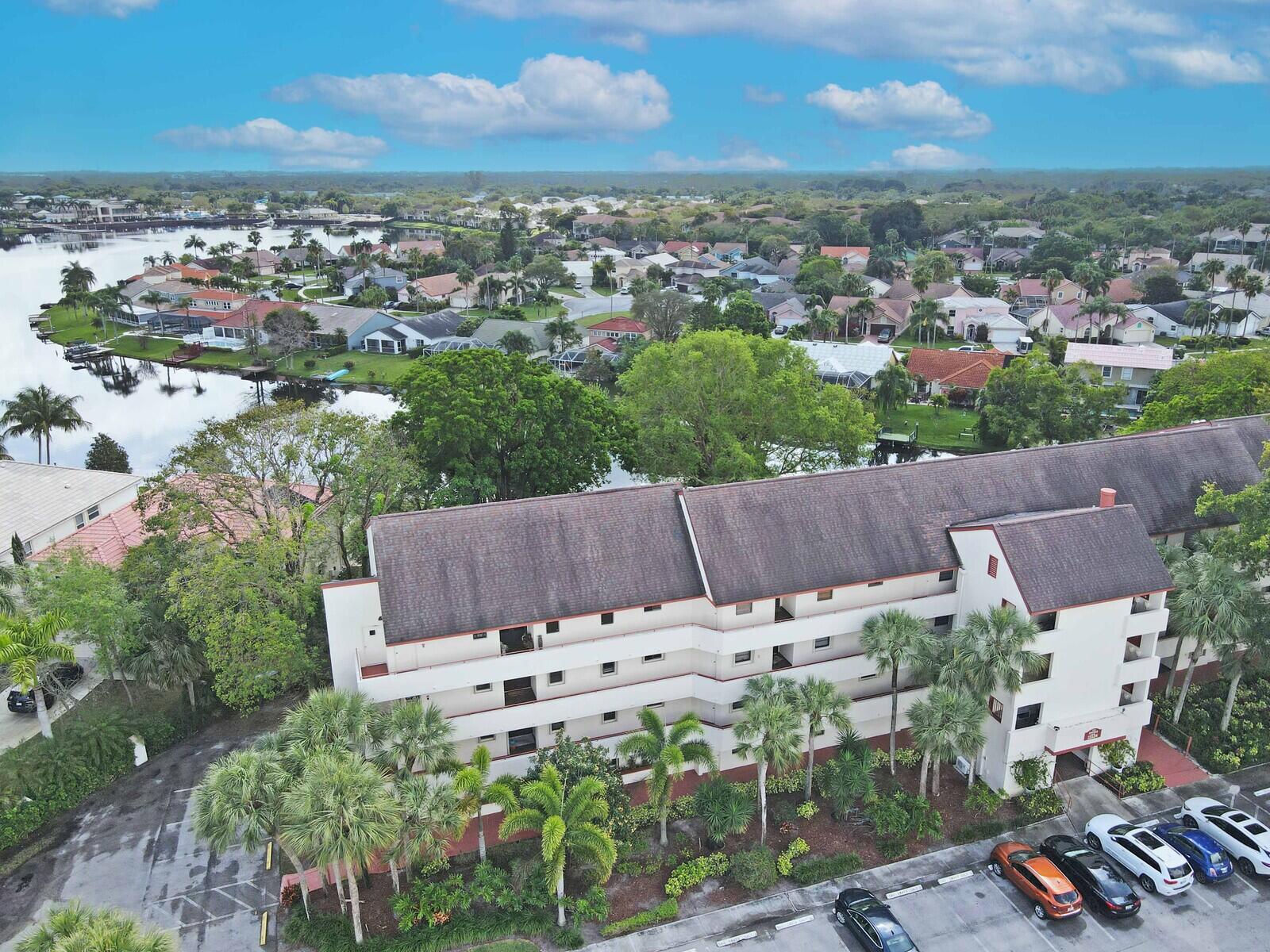 12524 Shoreline Drive 202