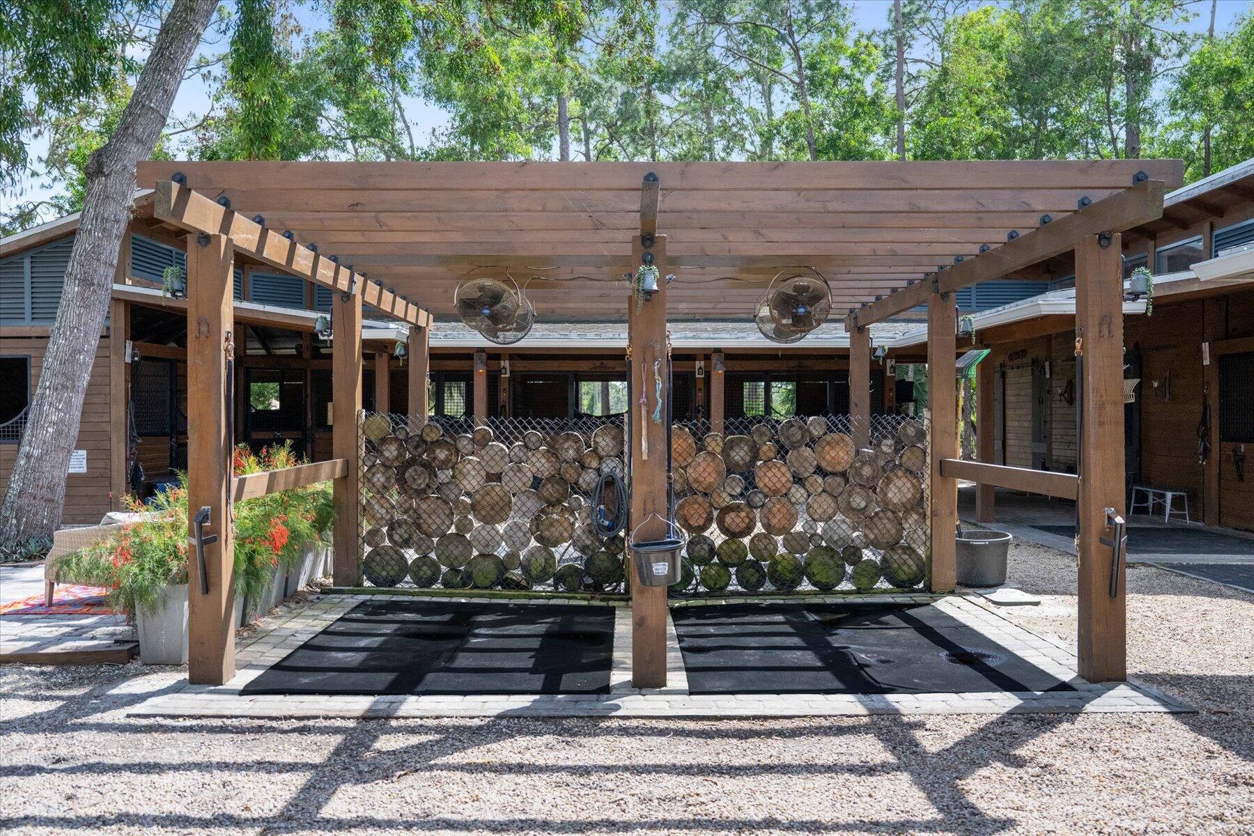 11459 Hawk Hollow