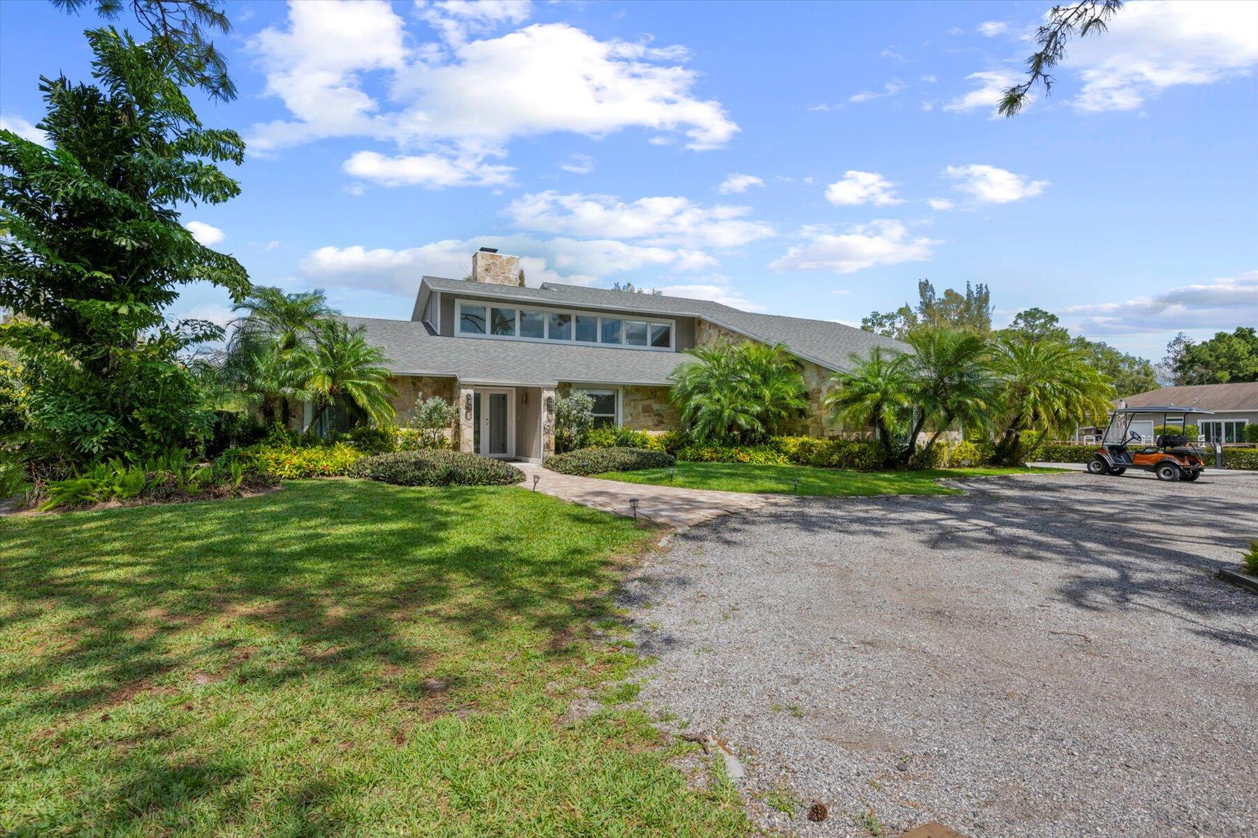 11459 Hawk Hollow