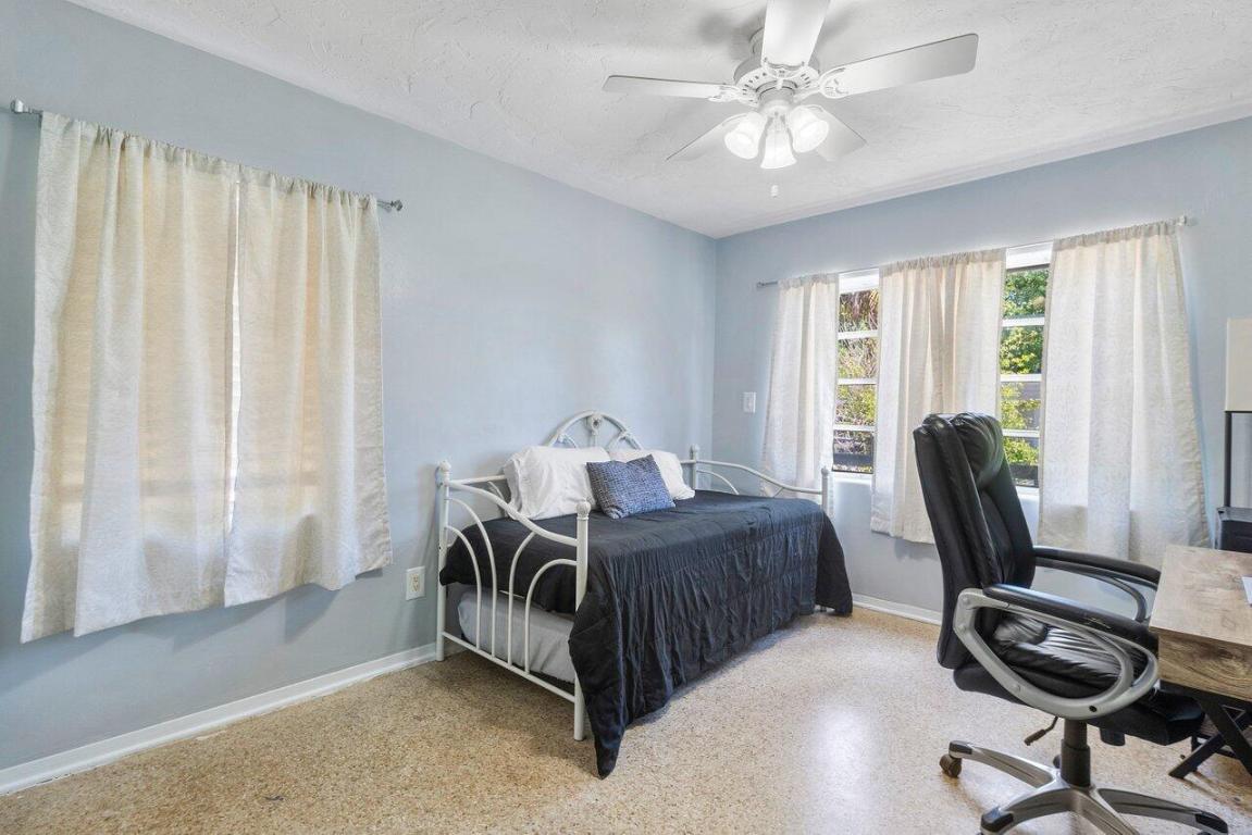 5311 Oleander Avenue