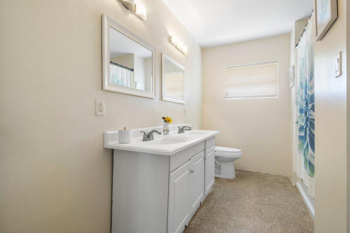 5311 Oleander Avenue