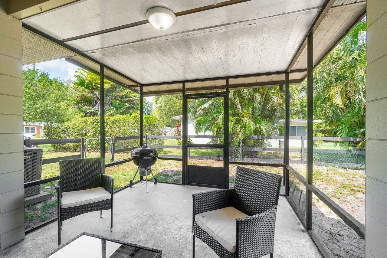 5311 Oleander Avenue