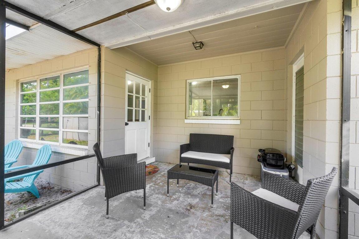 5311 Oleander Avenue