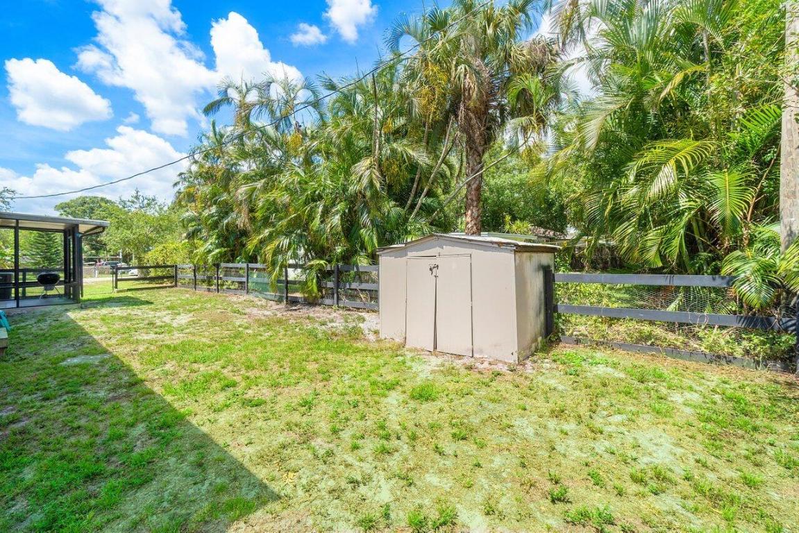 5311 Oleander Avenue