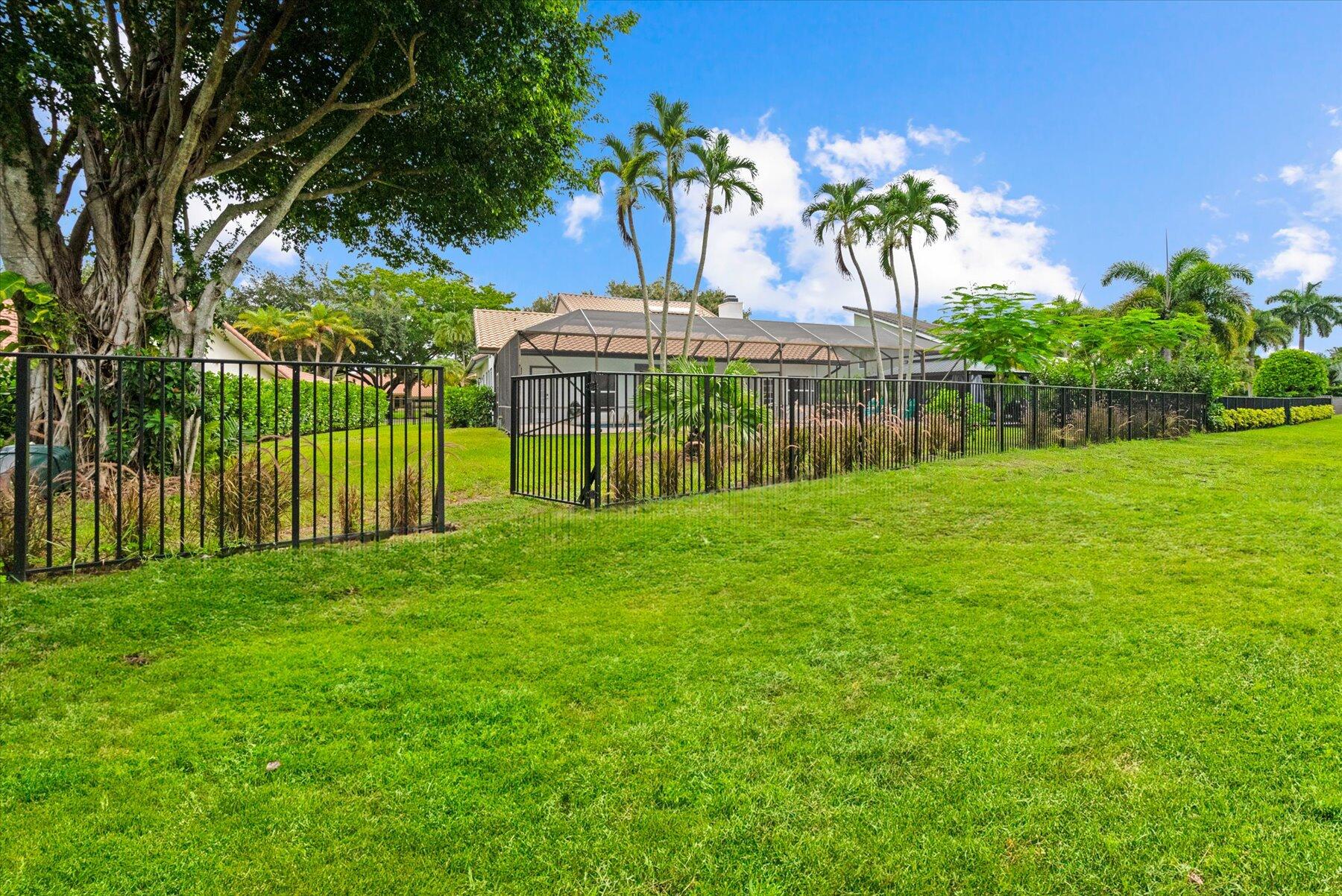 2700 NW 41st Street