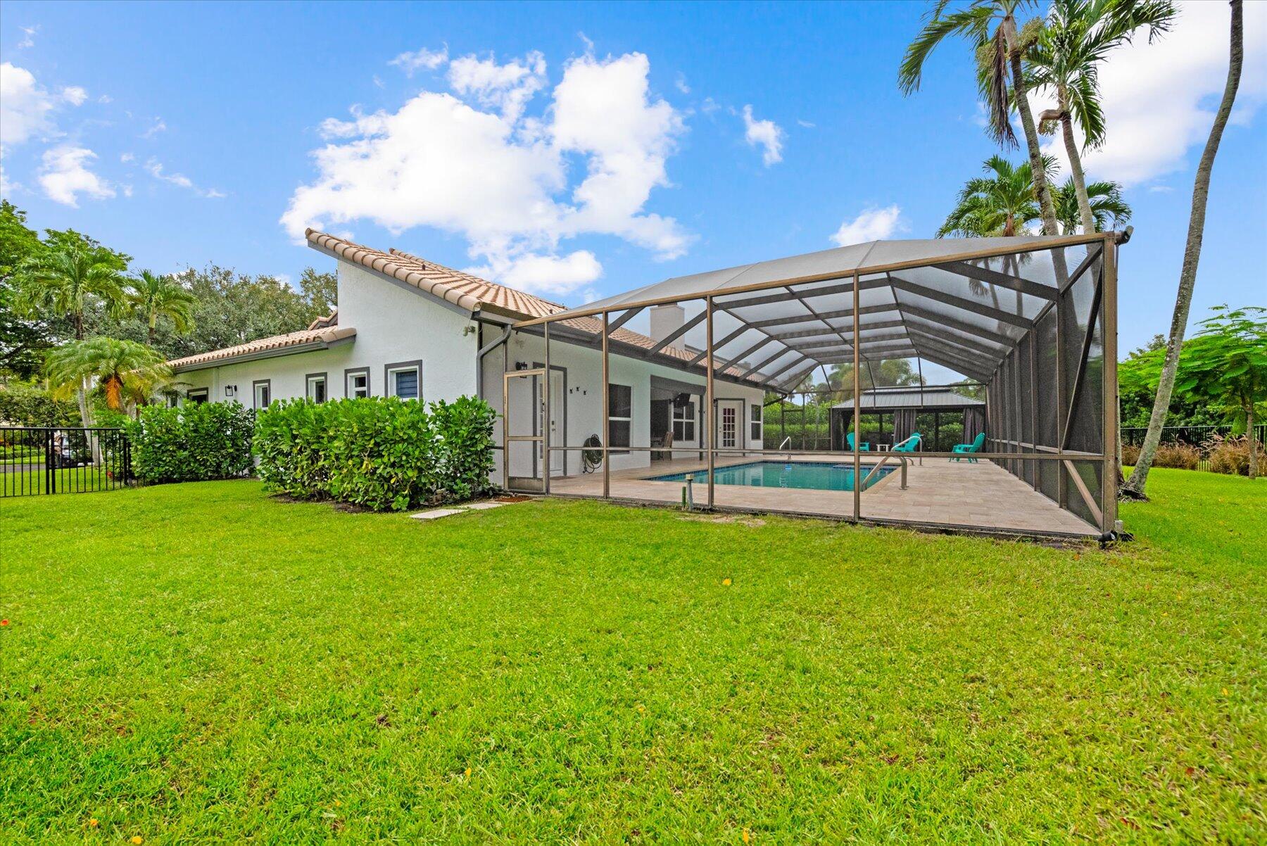 2700 NW 41st Street
