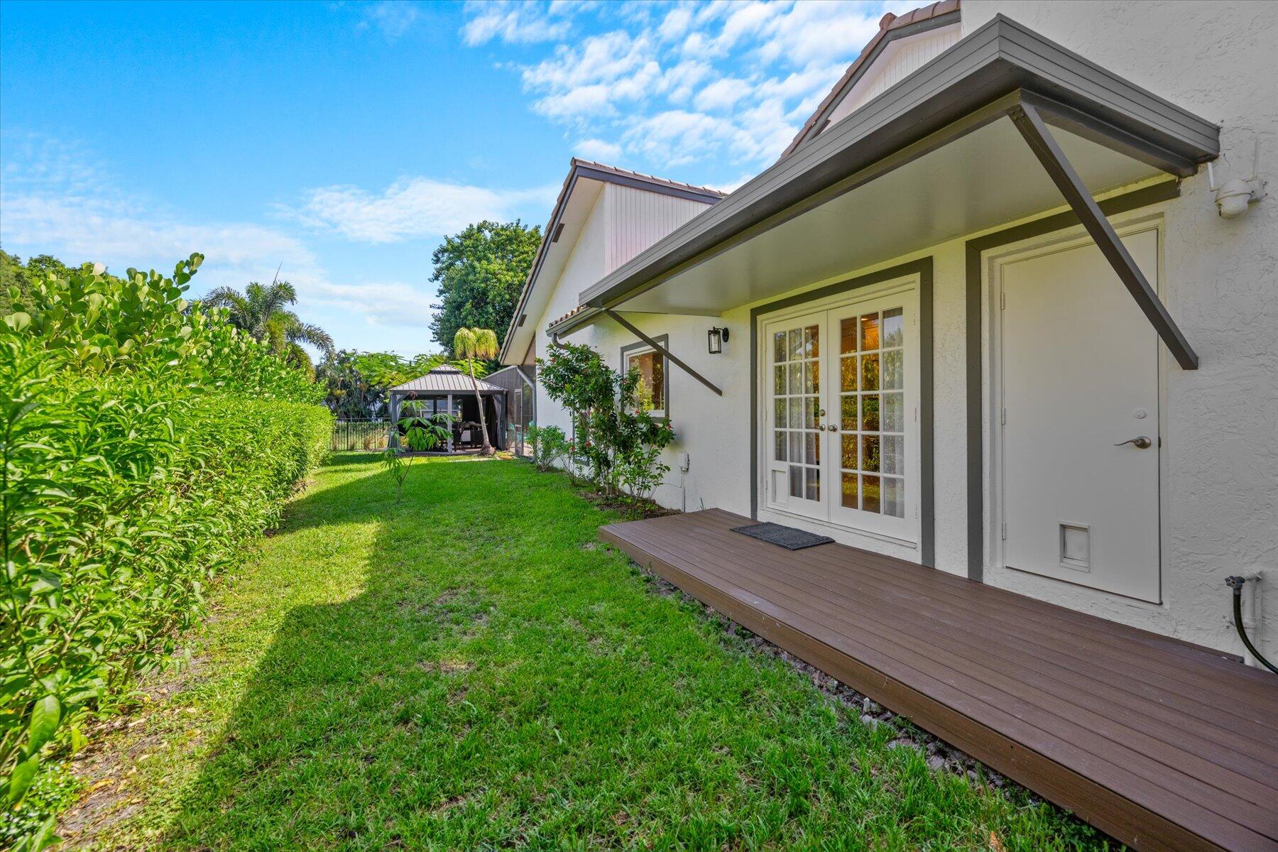 2700 NW 41st Street
