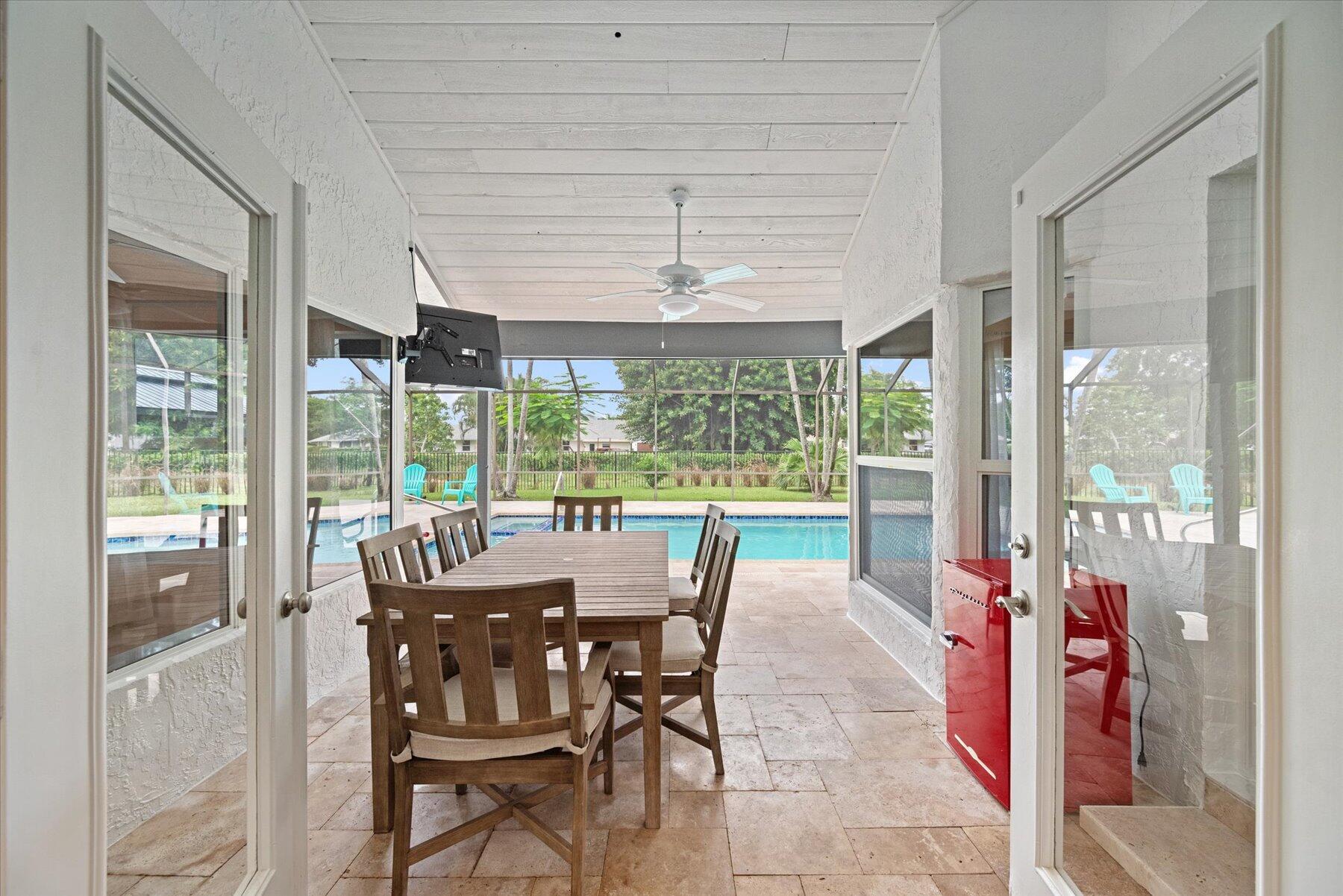 2700 NW 41st Street