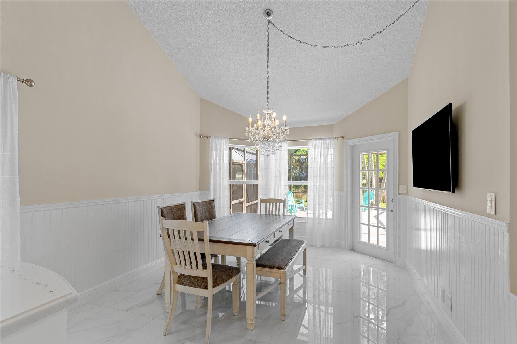 2700 NW 41st Street