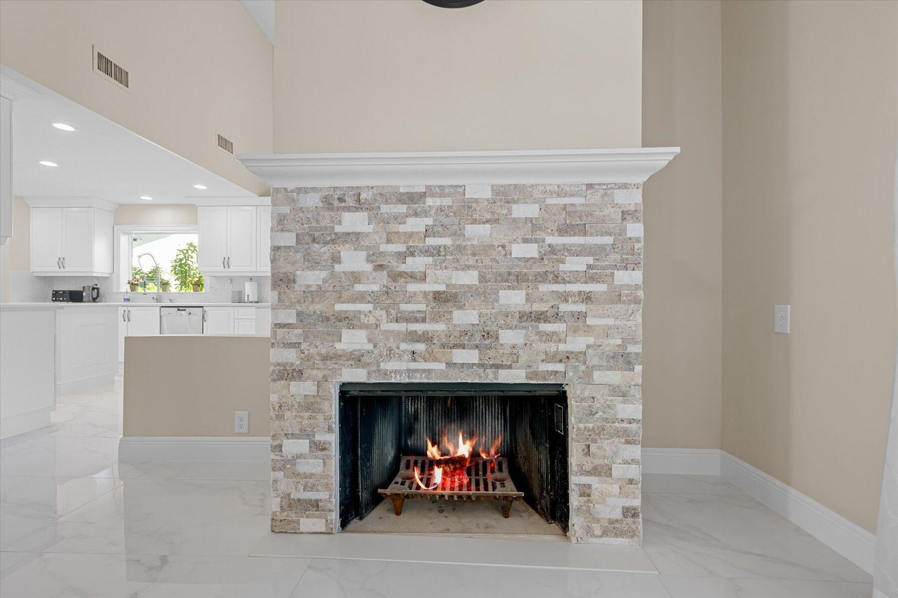 2700 NW 41st Street