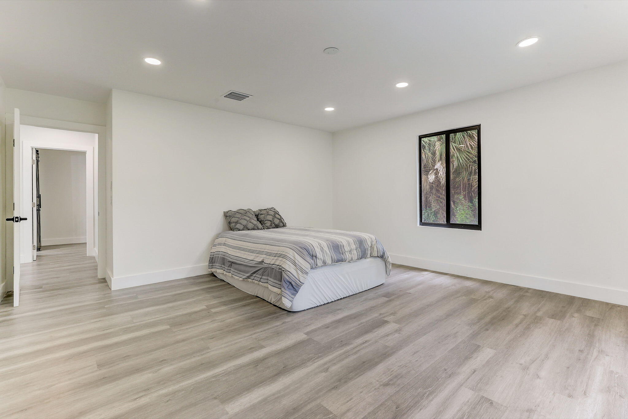 12986 Marcella Boulevard