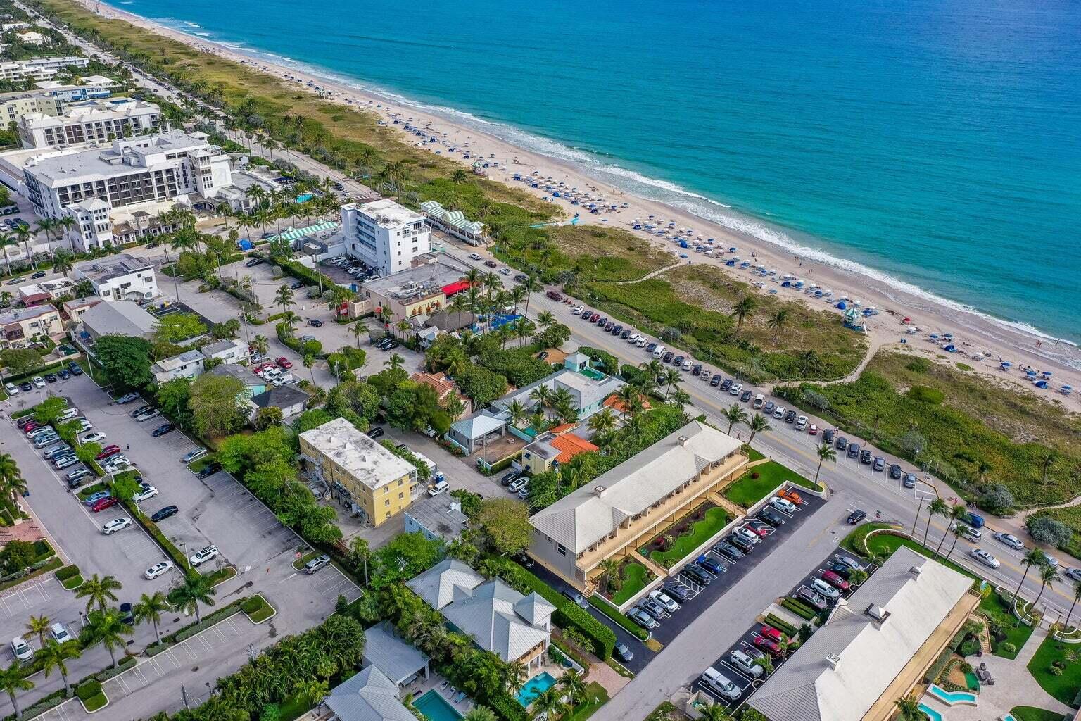 100 Venetian Drive 1