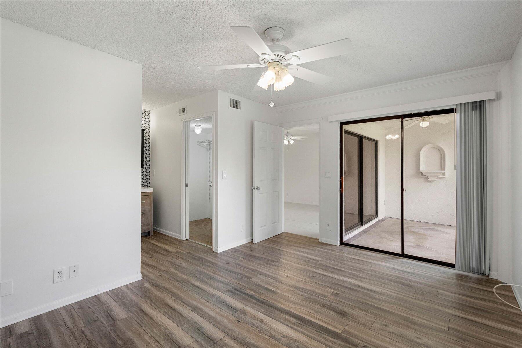 3355 Jaywood Terrace J-1130