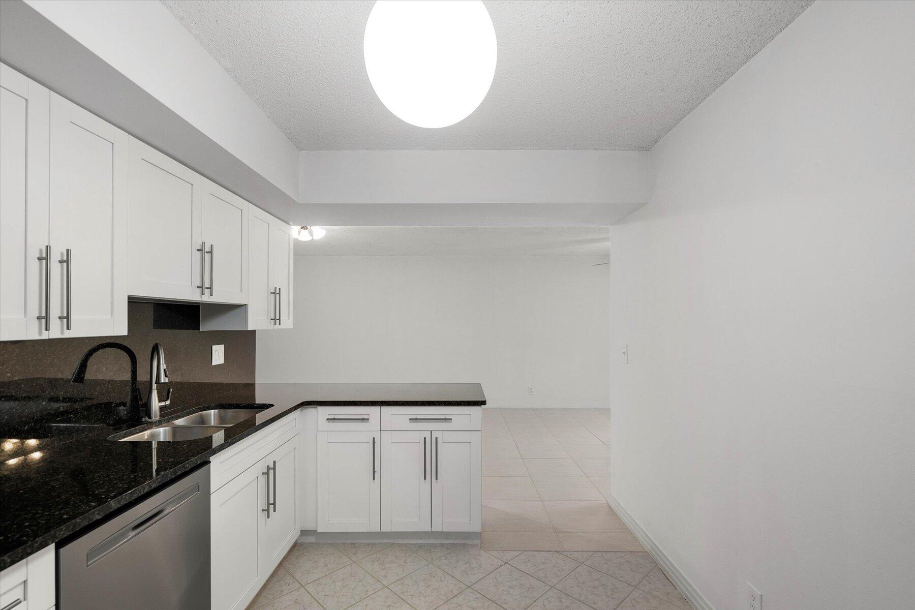 3355 Jaywood Terrace J-1130