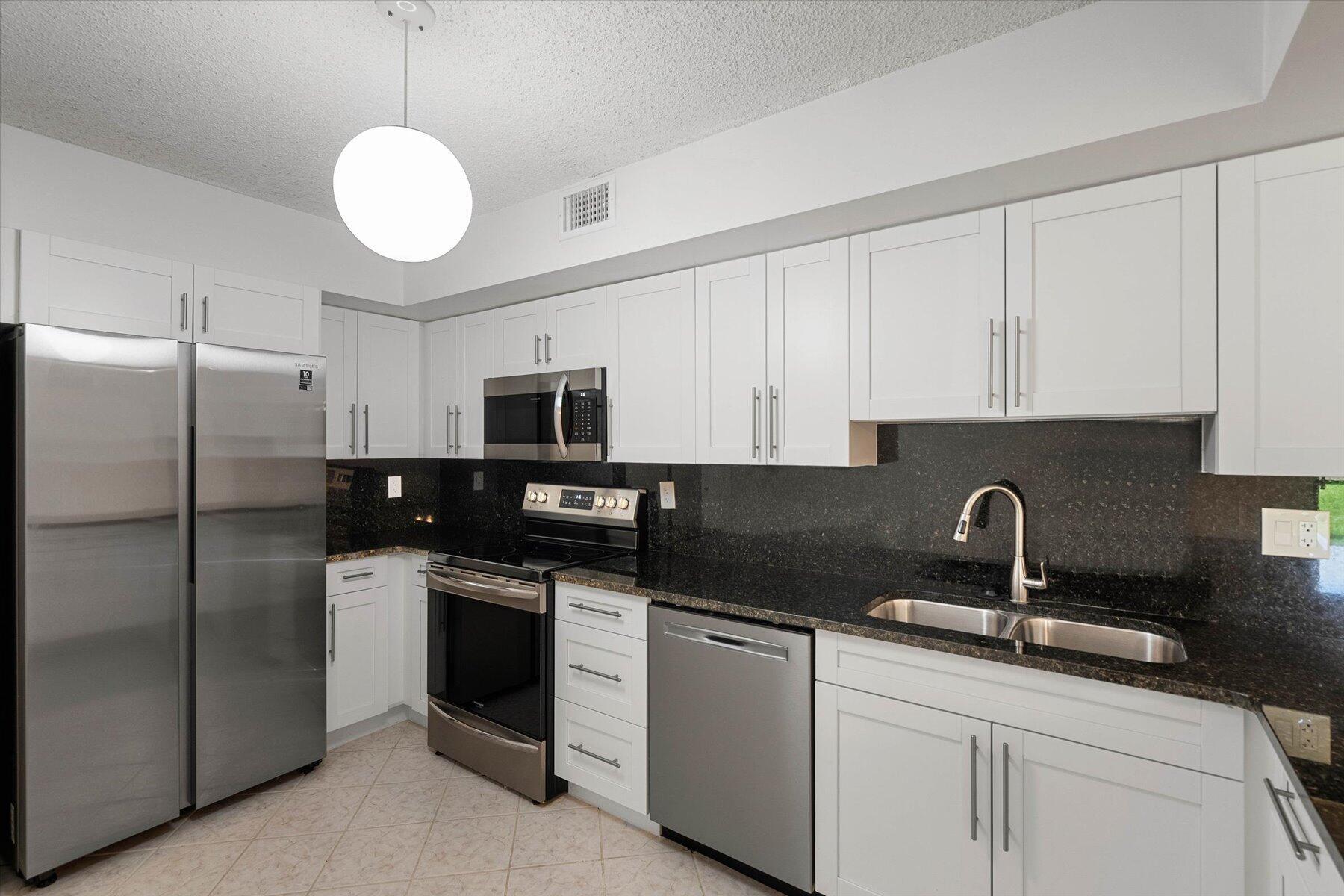 3355 Jaywood Terrace J-1130