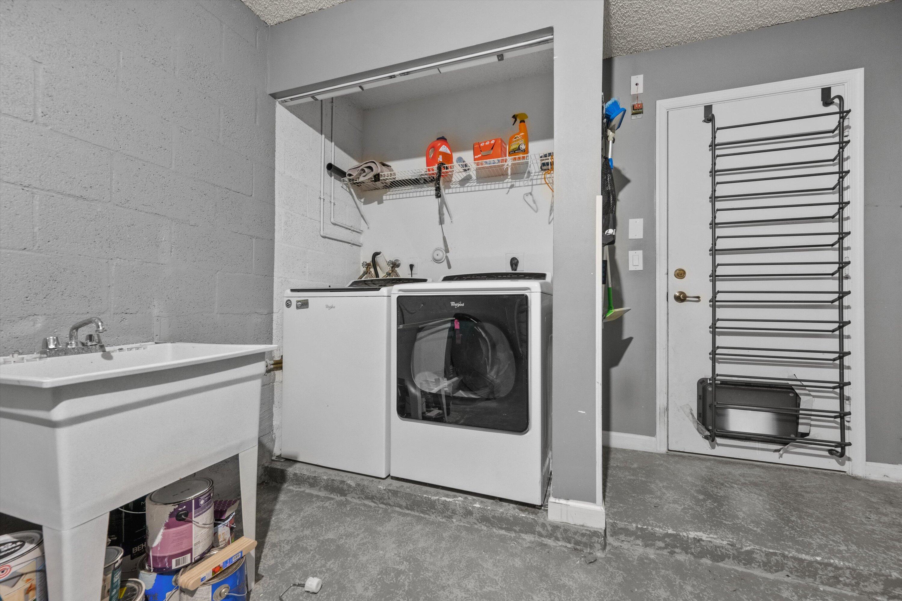 3464 Commodore Court