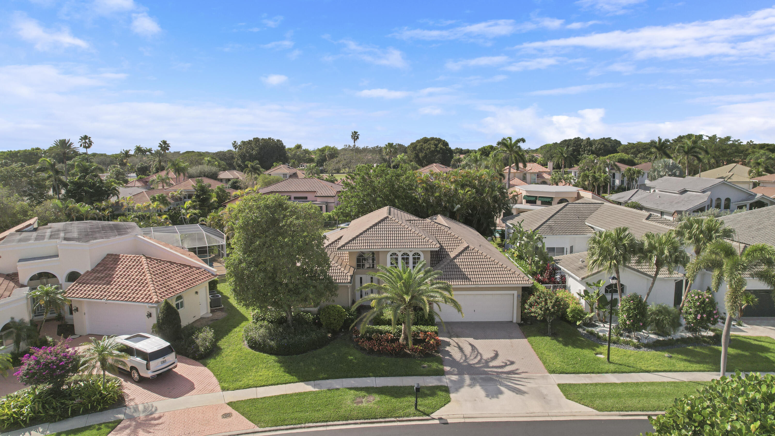 7618 La Corniche Circle