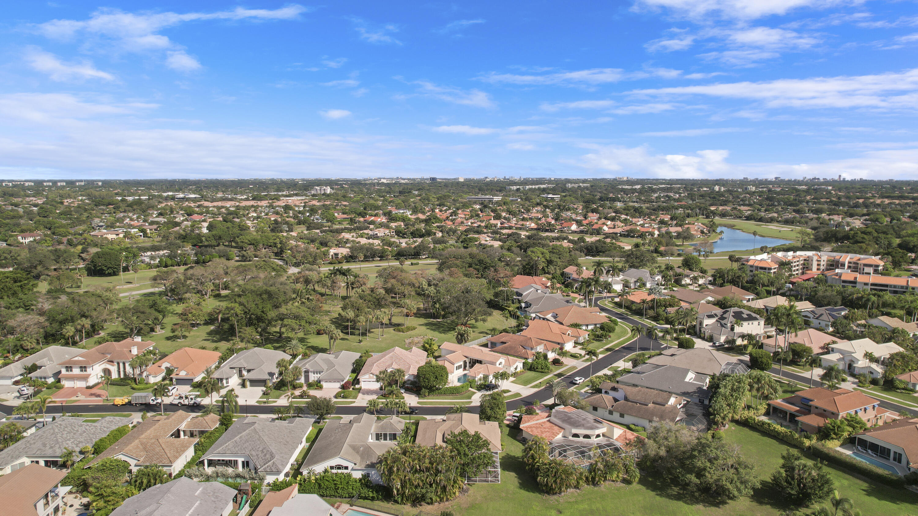 7618 La Corniche Circle