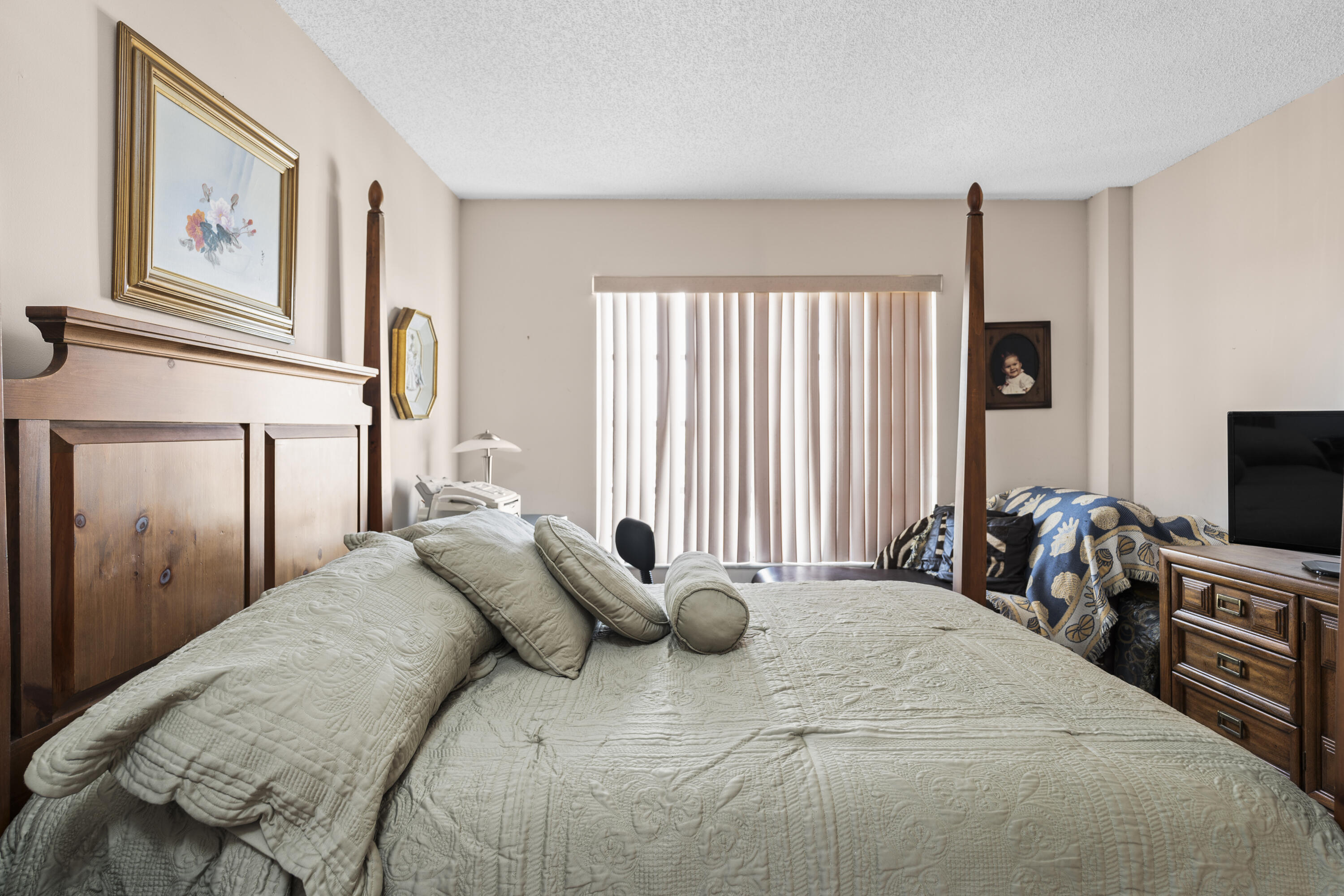 4174 Inverrary Drive 413